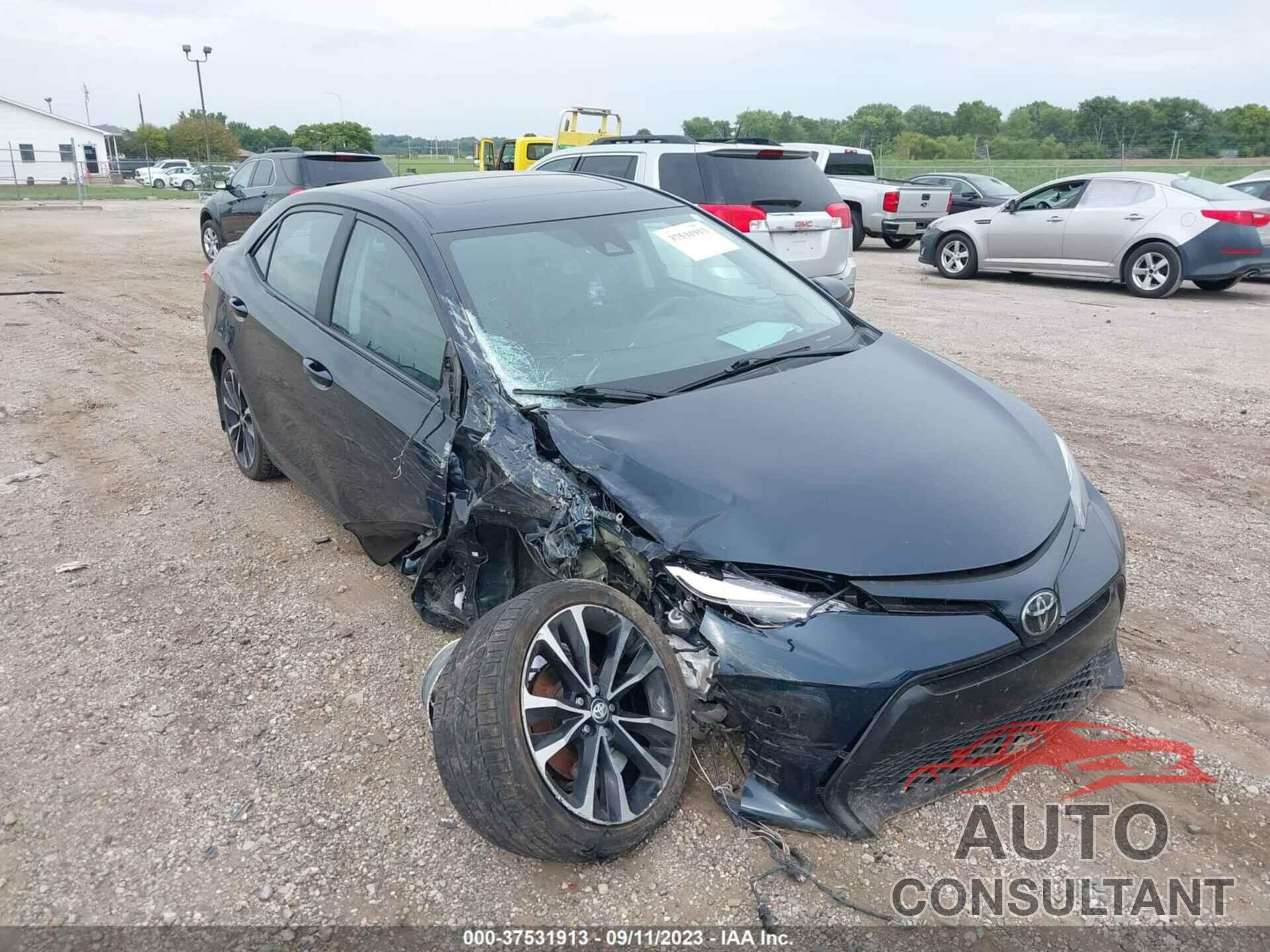 TOYOTA COROLLA 2018 - 2T1BURHEXJC022645