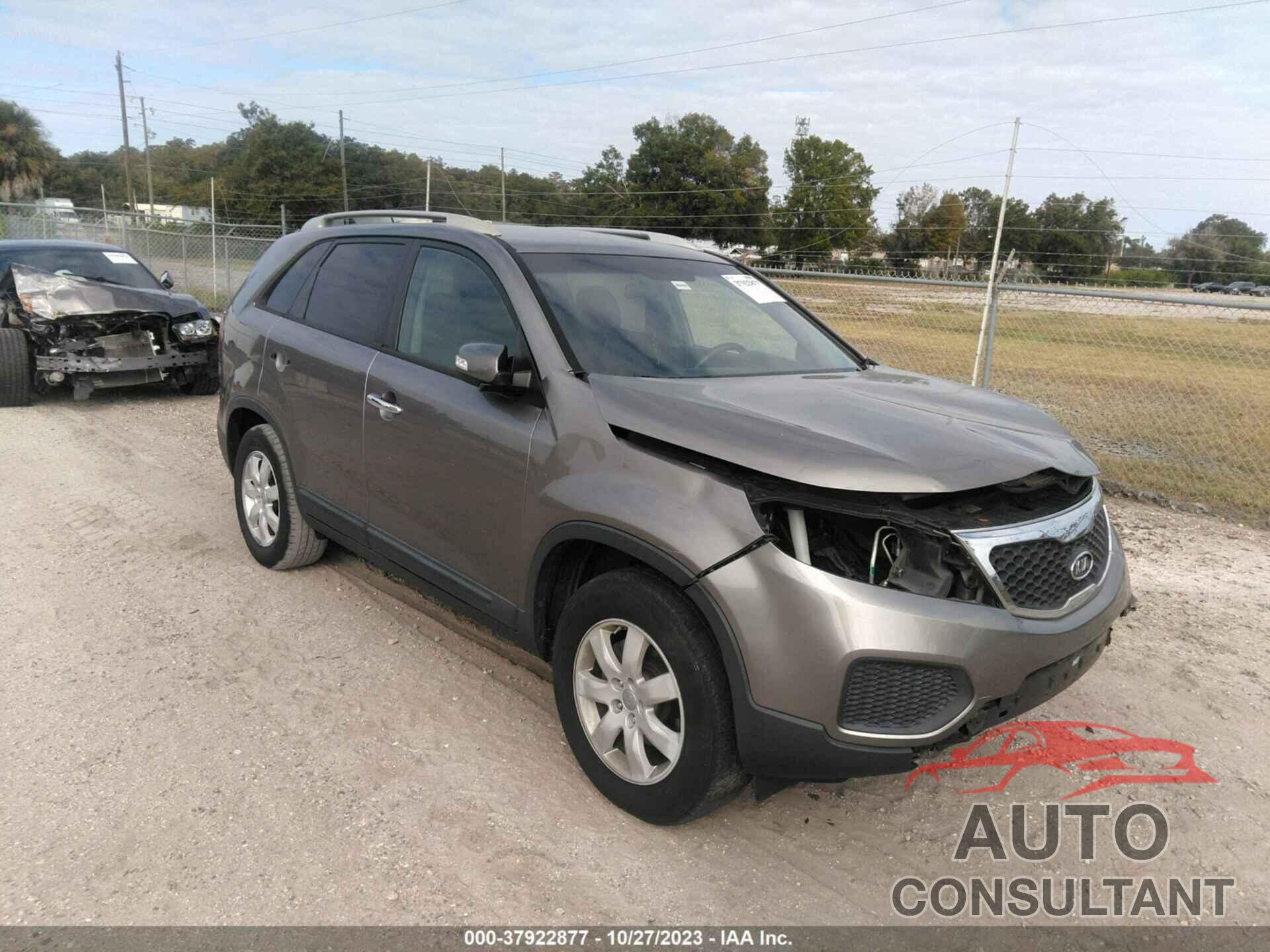 KIA SORENTO 2013 - 5XYKT4A26DG389153