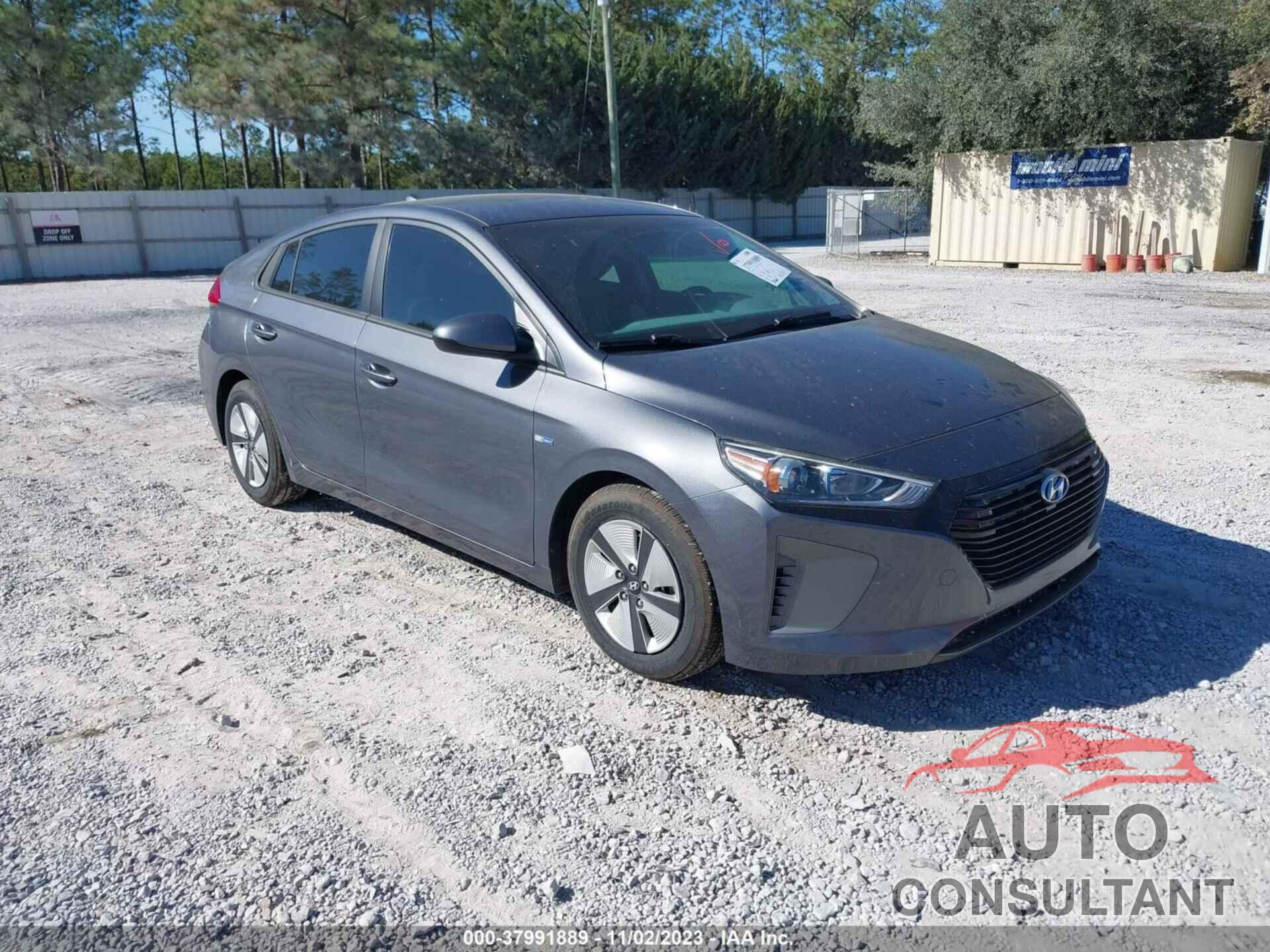 HYUNDAI IONIQ HYBRID 2018 - KMHC65LC1JU060177