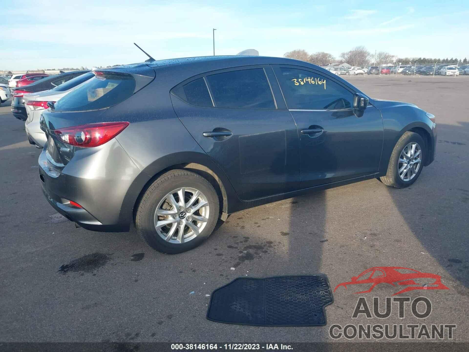 MAZDA MAZDA3 5-DOOR 2017 - 3MZBN1K71HM112810