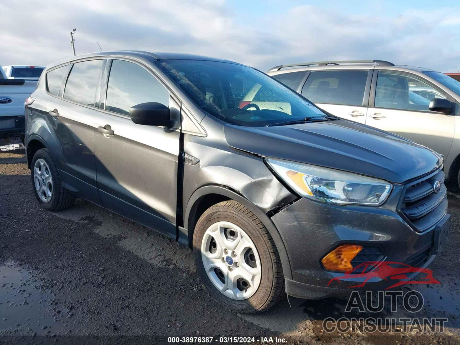 FORD ESCAPE 2017 - 1FMCU0F76HUA93581