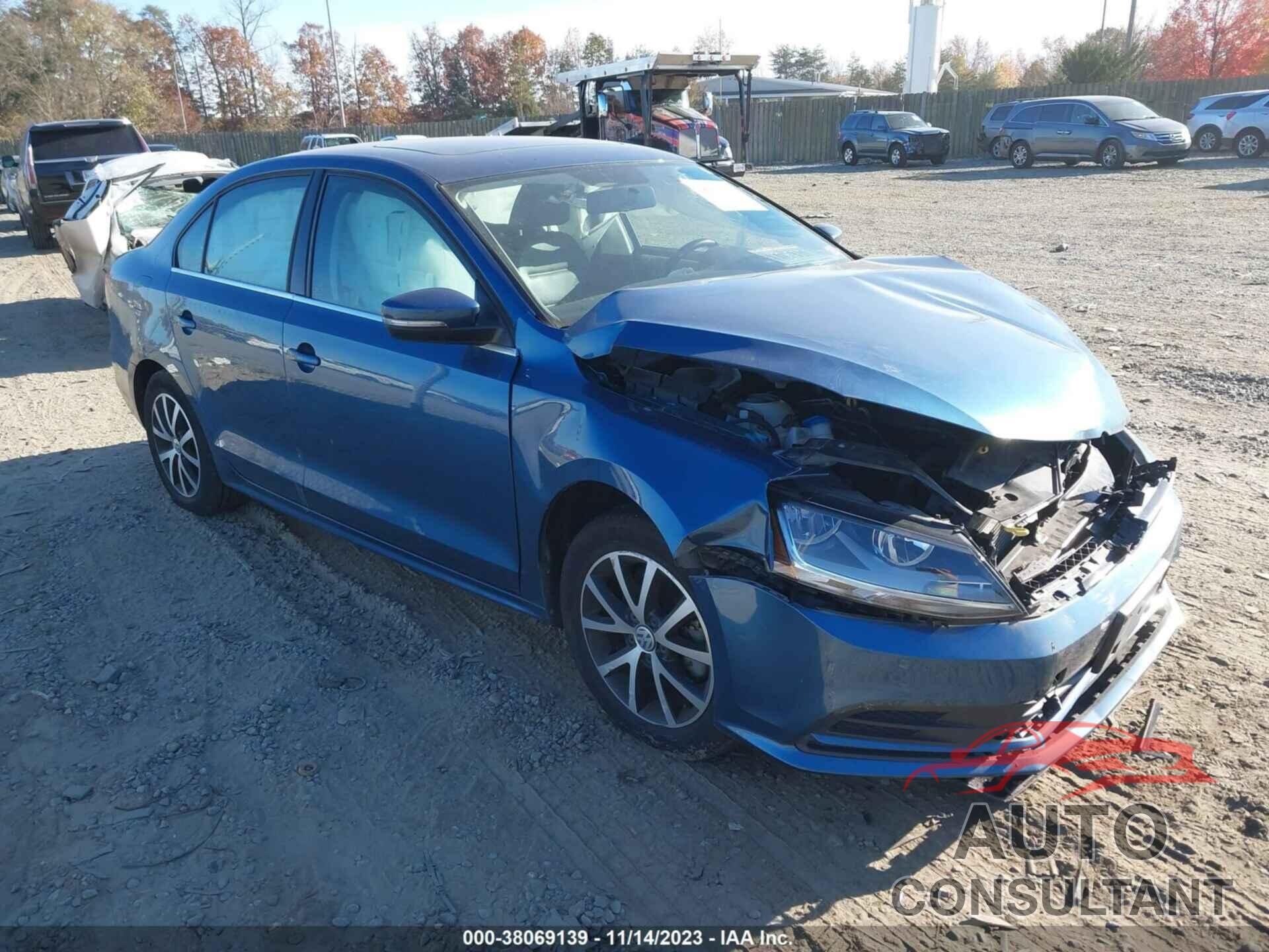 VOLKSWAGEN JETTA 2017 - 3VWDB7AJXHM412539