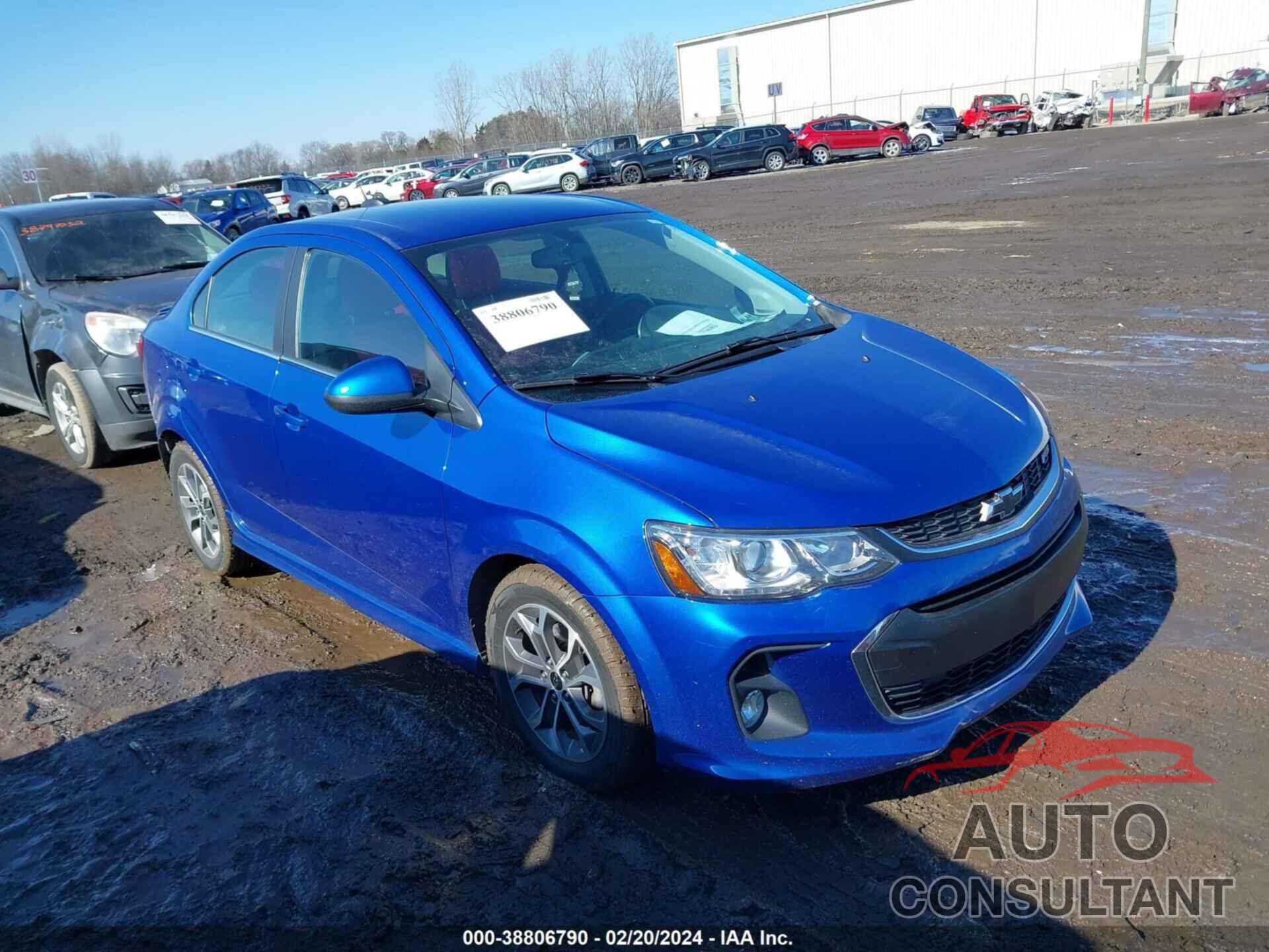 CHEVROLET SONIC 2018 - 1G1JD5SB2J4113746