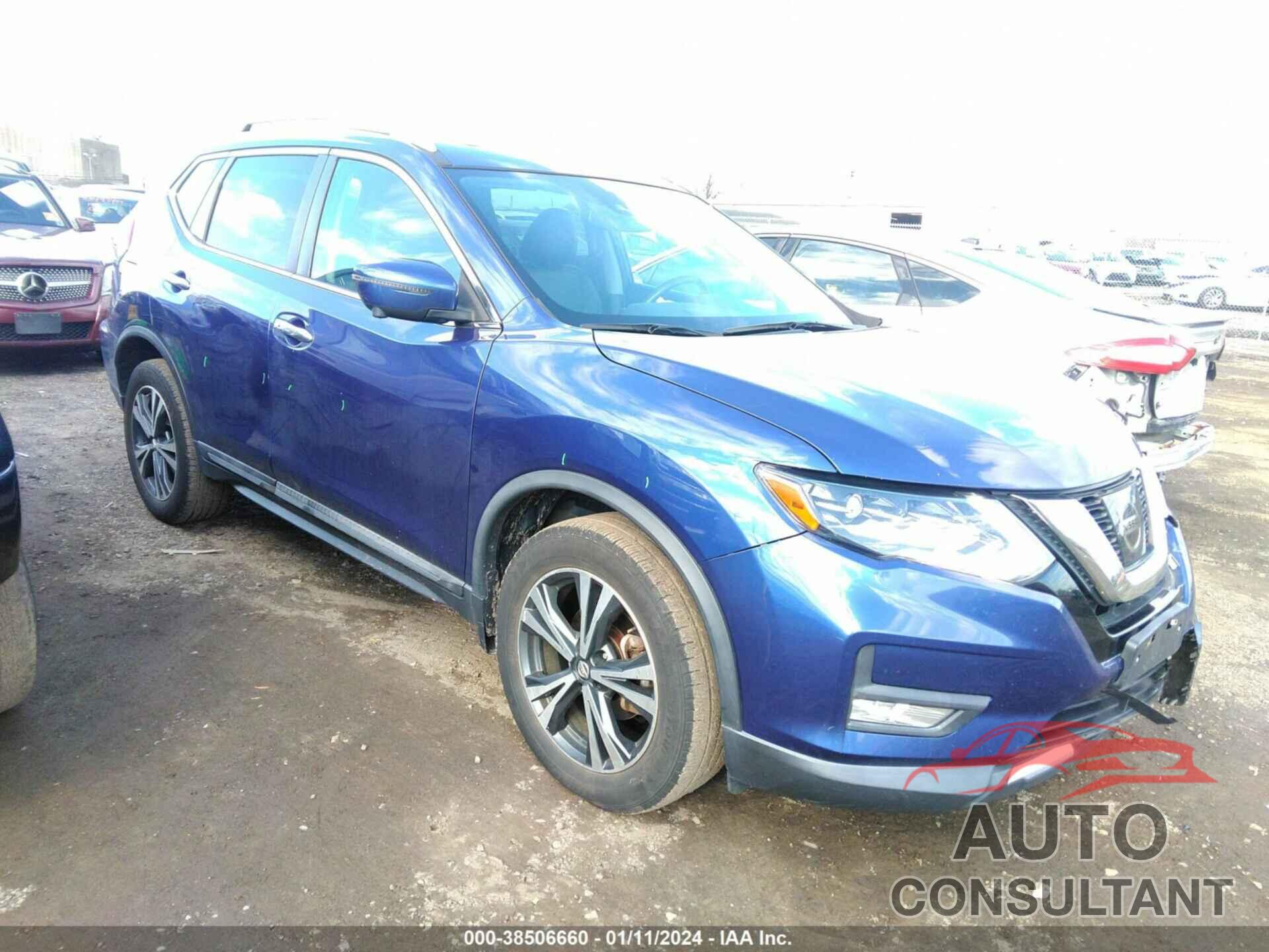 NISSAN ROGUE 2017 - 5N1AT2MVXHC841214