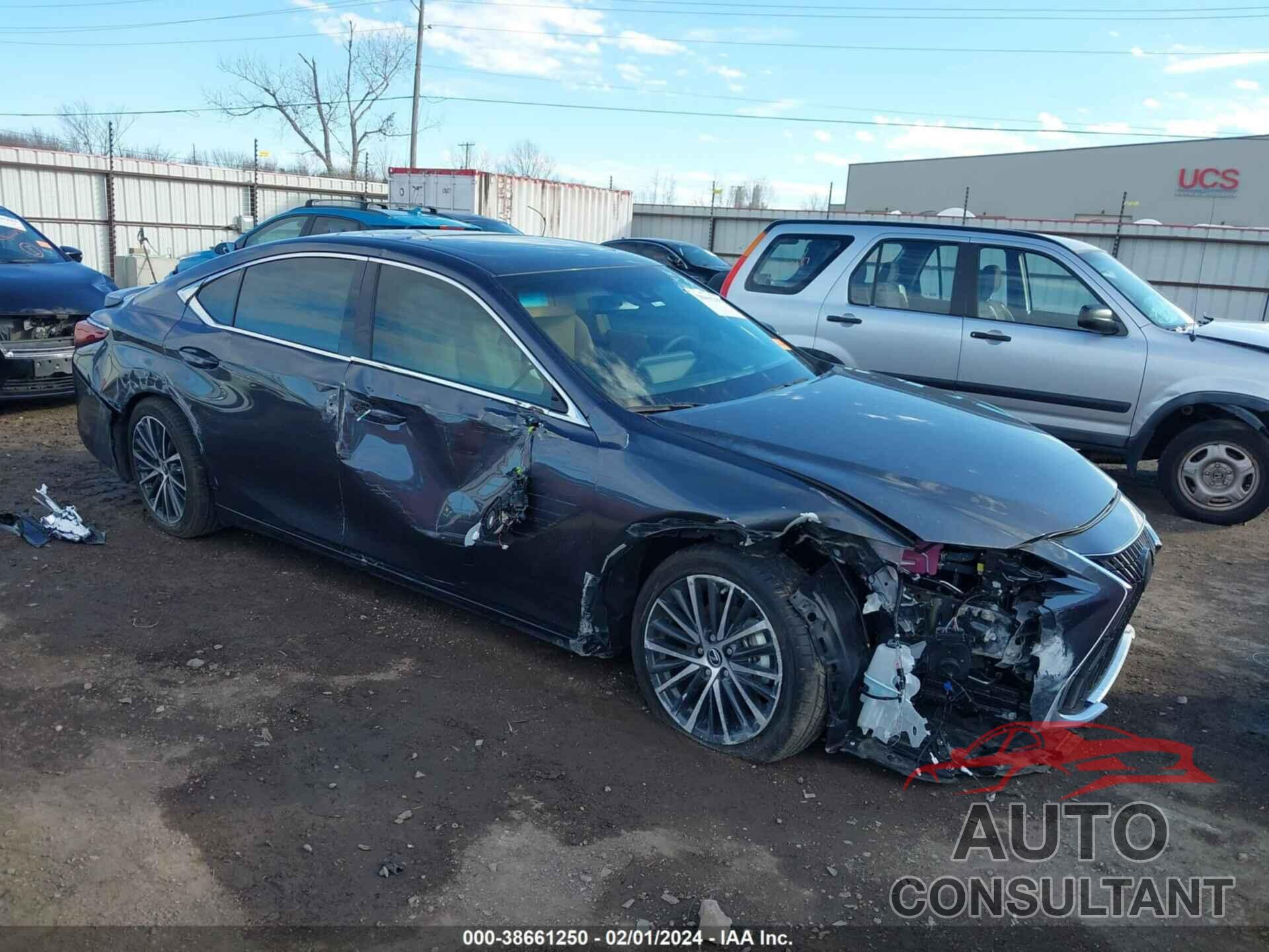 LEXUS ES 300H 2023 - 58ADA1C19PU034079