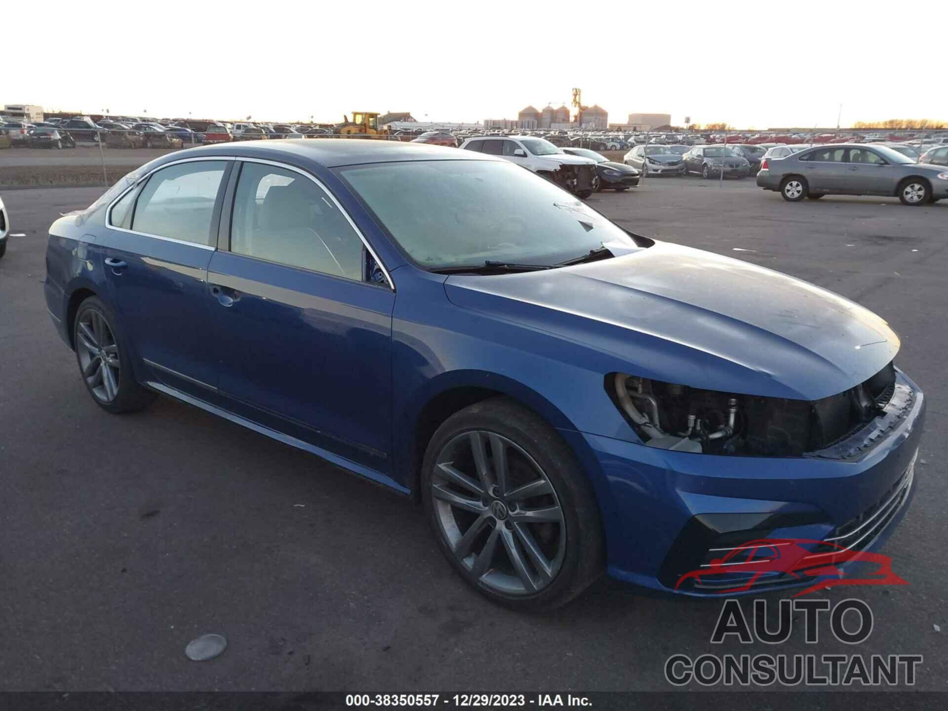 VOLKSWAGEN PASSAT 2016 - 1VWAT7A39GC064945