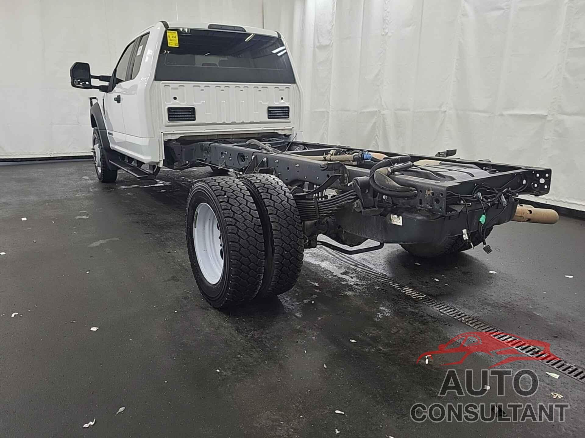 FORD F-550 CHASSIS 2019 - 1FD0X5HT9KEG80635