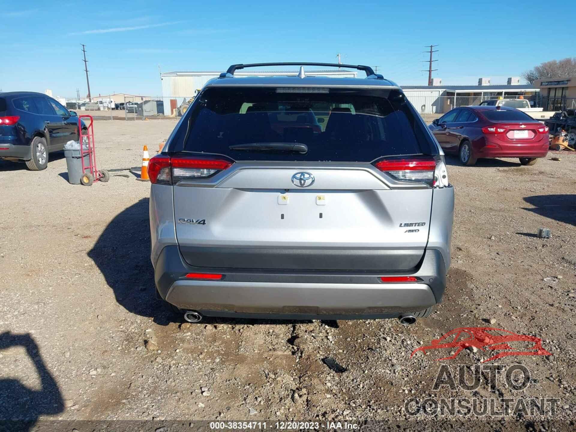 TOYOTA RAV4 2023 - JTMN1RFV3PD096235