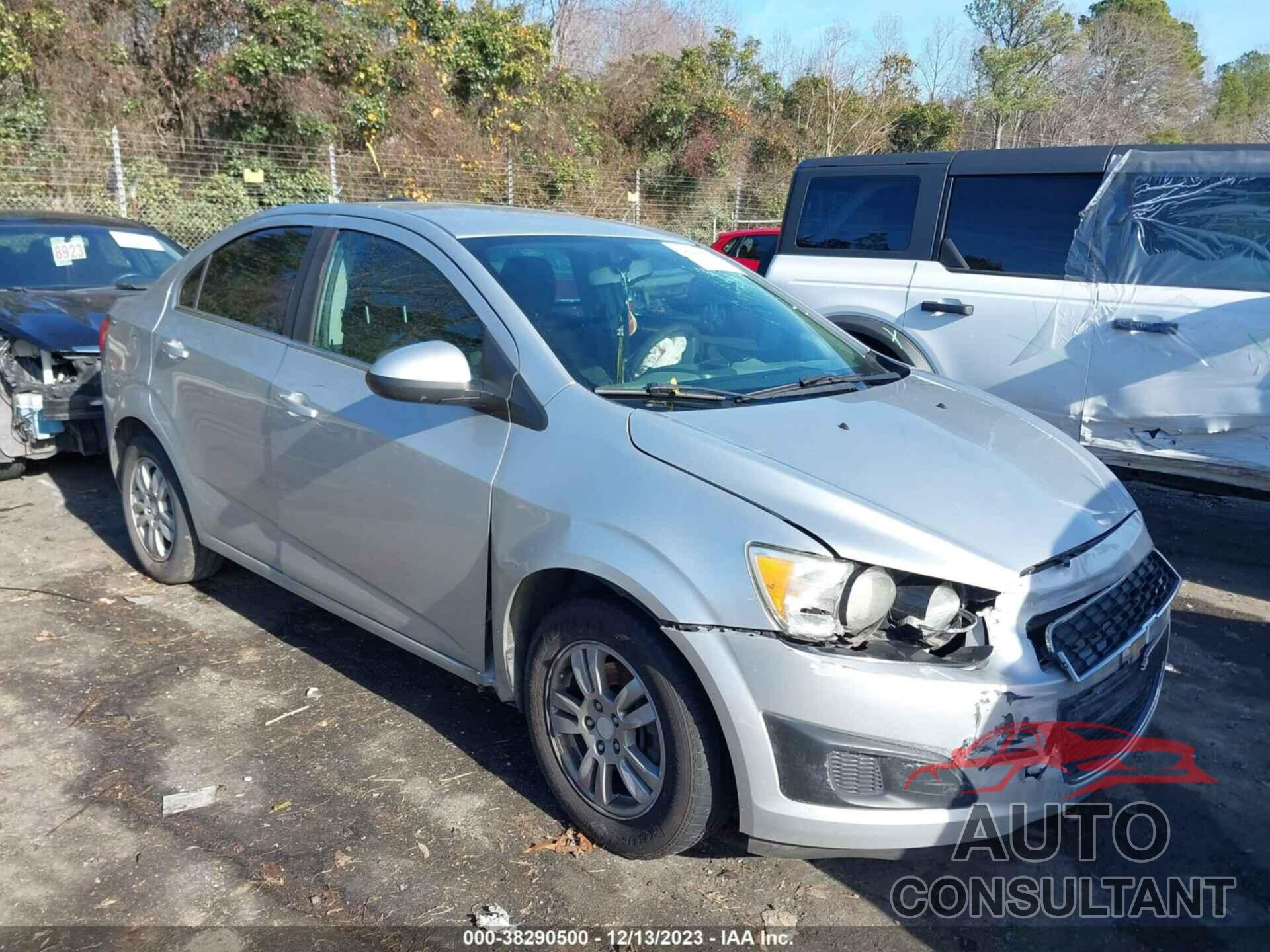 CHEVROLET SONIC 2016 - 1G1JC5SHXG4150396