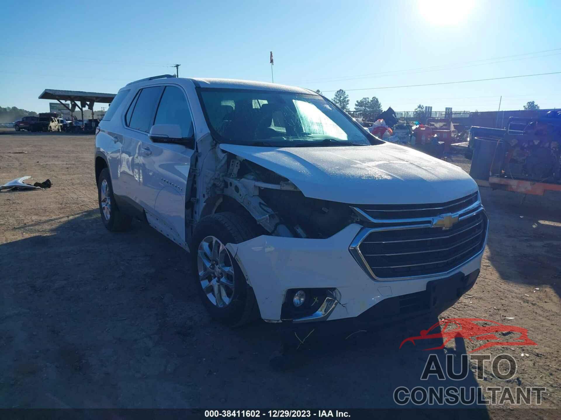 CHEVROLET TRAVERSE 2018 - 1GNERGKW0JJ260097