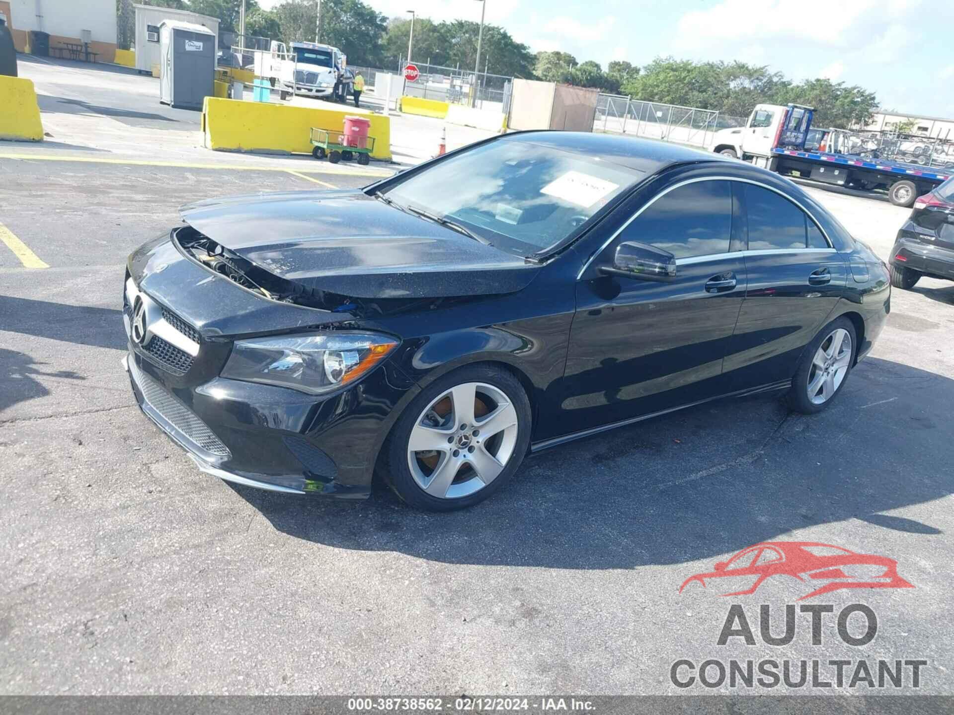 MERCEDES-BENZ CLA 250 2018 - WDDSJ4EB4JN652380