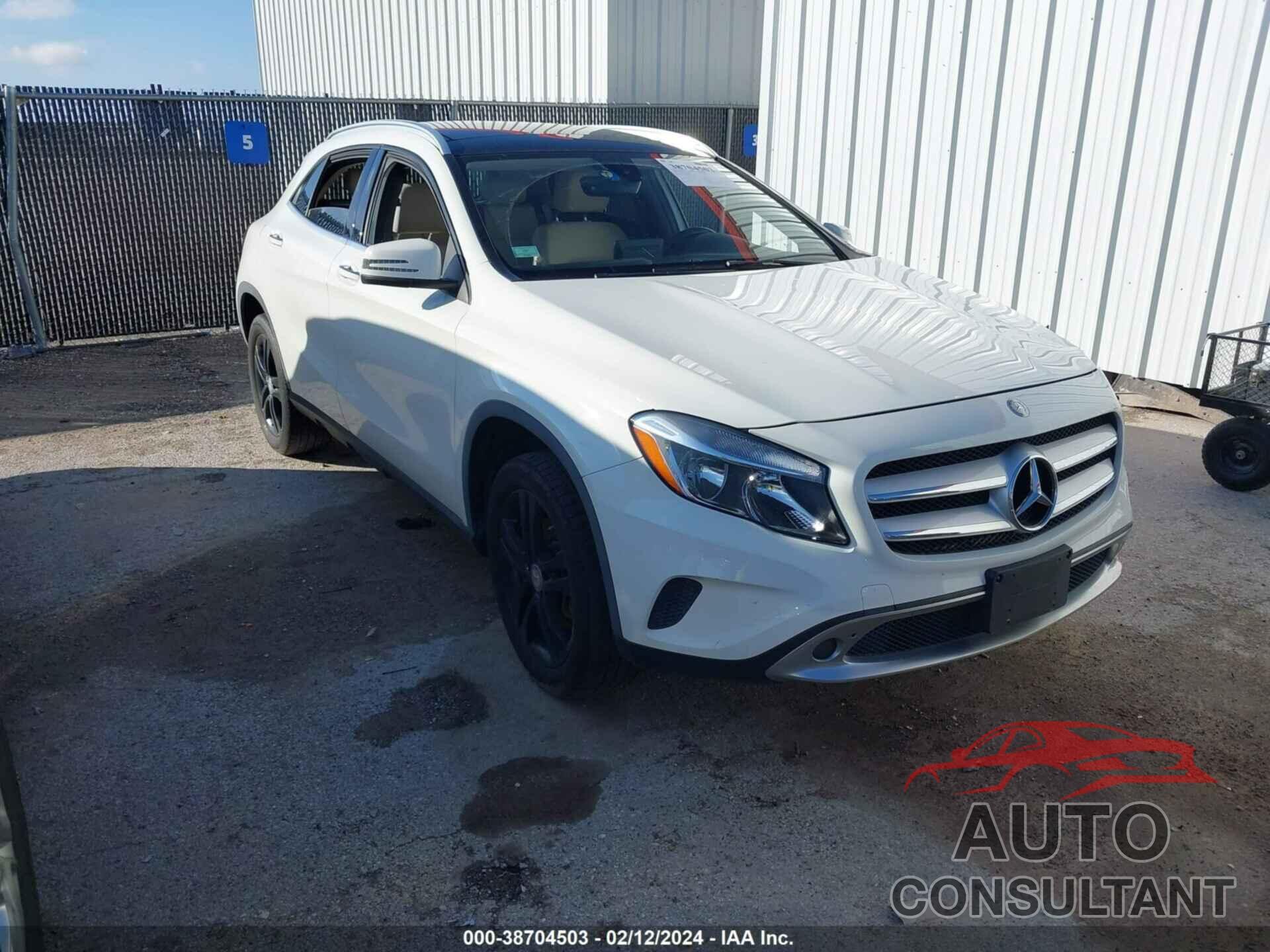 MERCEDES-BENZ GLA 250 2016 - WDCTG4GB0GJ239537