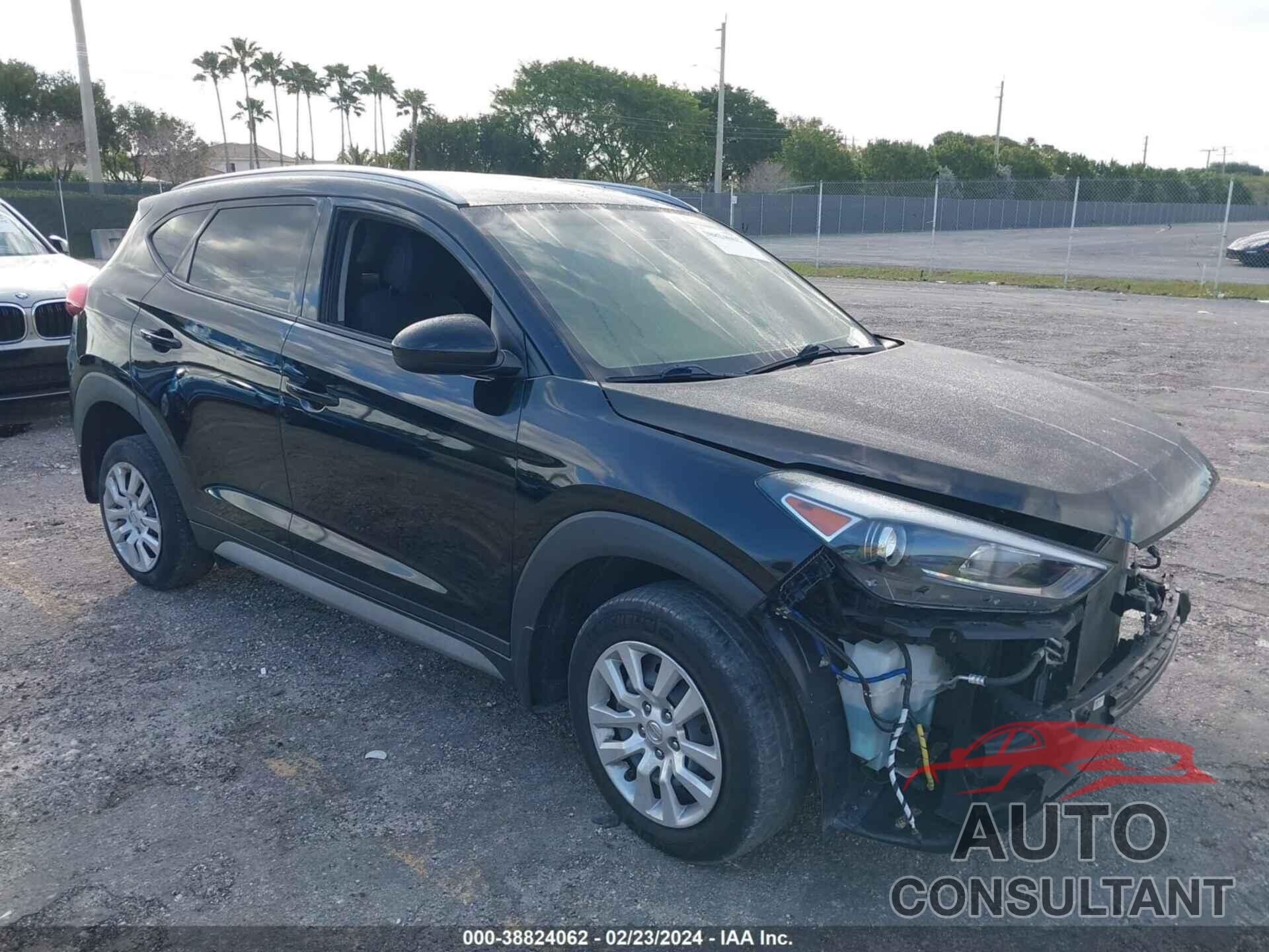 HYUNDAI TUCSON 2018 - KM8J33A42JU697952