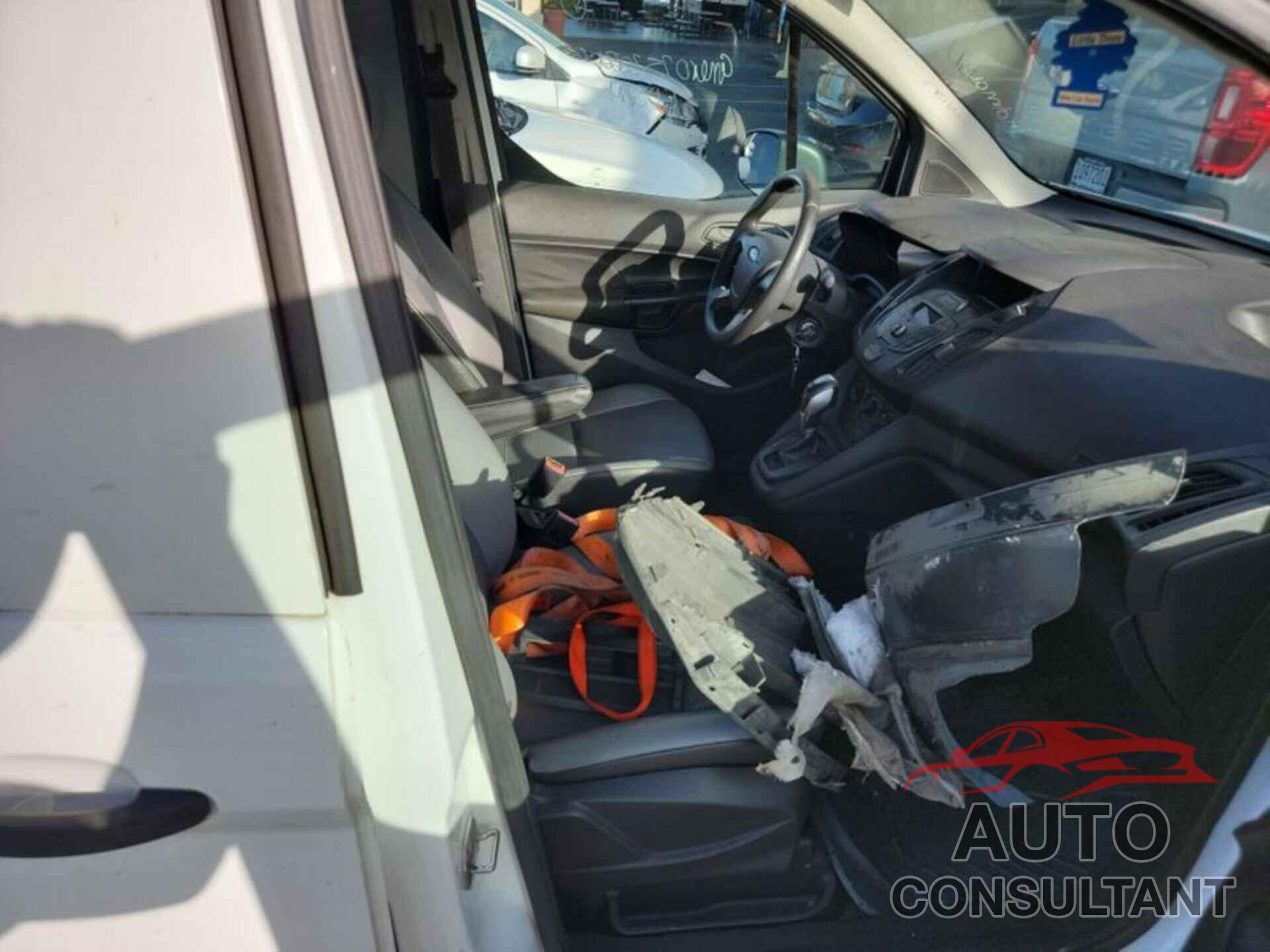 FORD TRANSIT CONNECT 2017 - NM0LS6E74H1324149