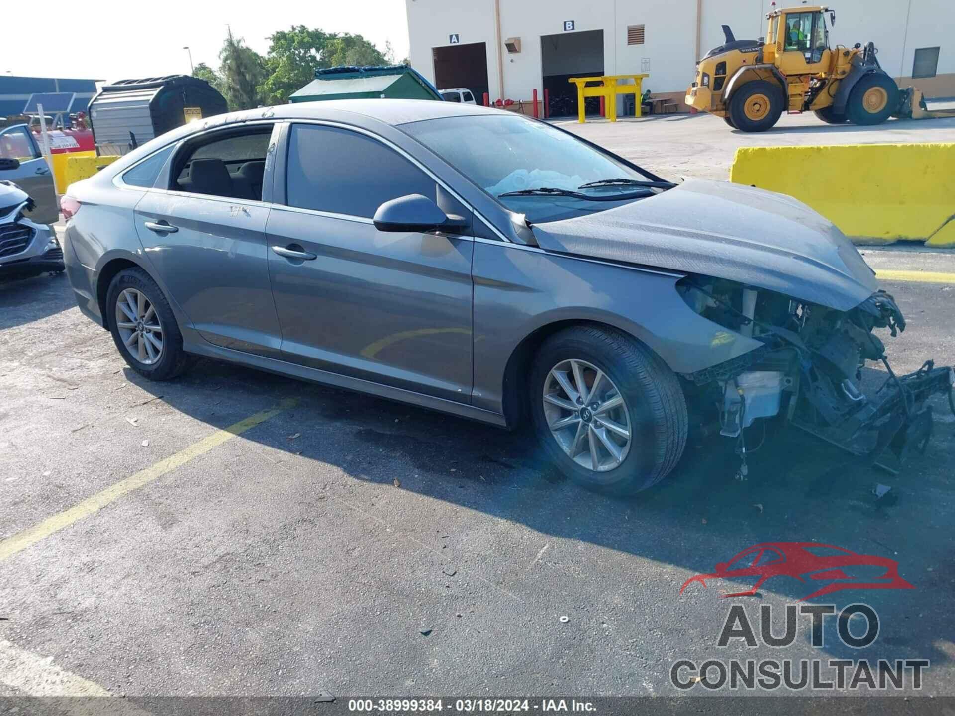 HYUNDAI SONATA 2018 - 5NPE24AF1JH673815