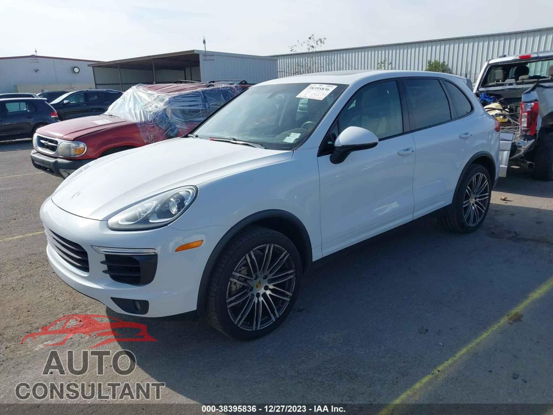 PORSCHE CAYENNE 2016 - WP1AB2A24GLA94093