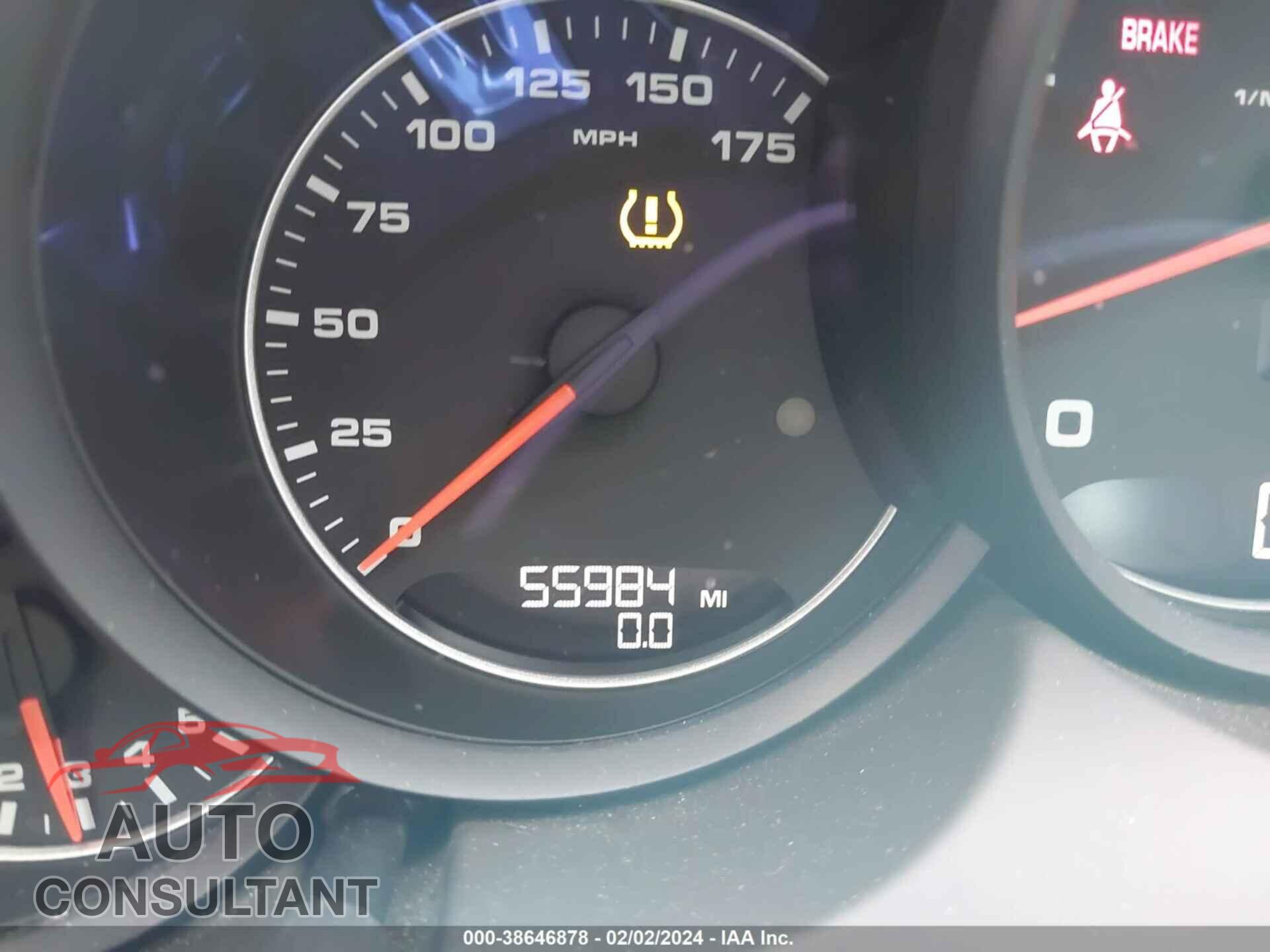 PORSCHE CAYENNE 2017 - WP1AA2A28HKA85438