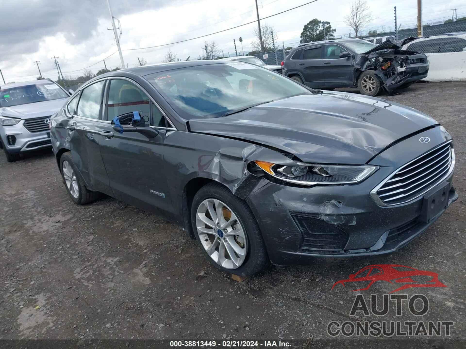 FORD FUSION HYBRID 2019 - 3FA6P0MU5KR201792