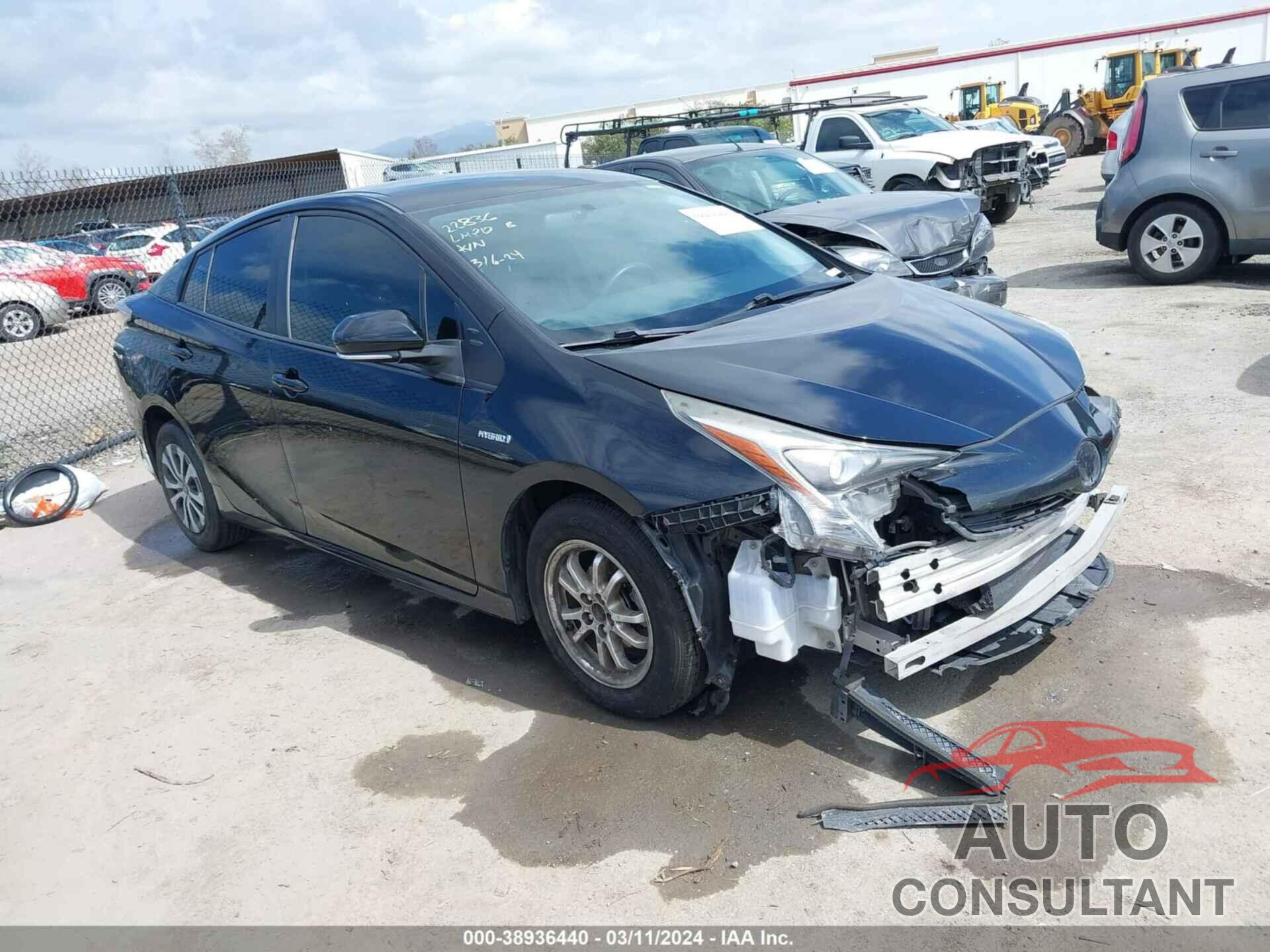 TOYOTA PRIUS 2016 - JTDKBRFUXG3516327