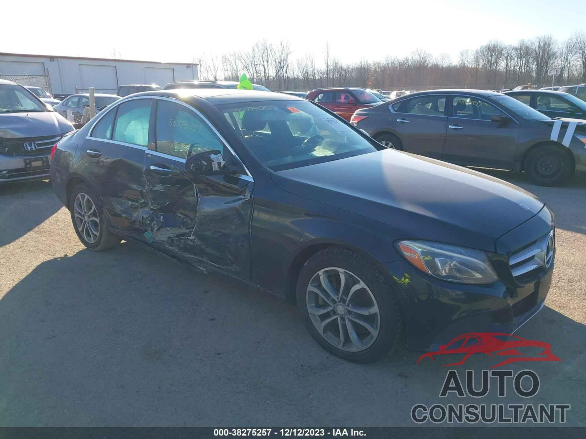 MERCEDES-BENZ C 300 2016 - 55SWF4KB2GU169574