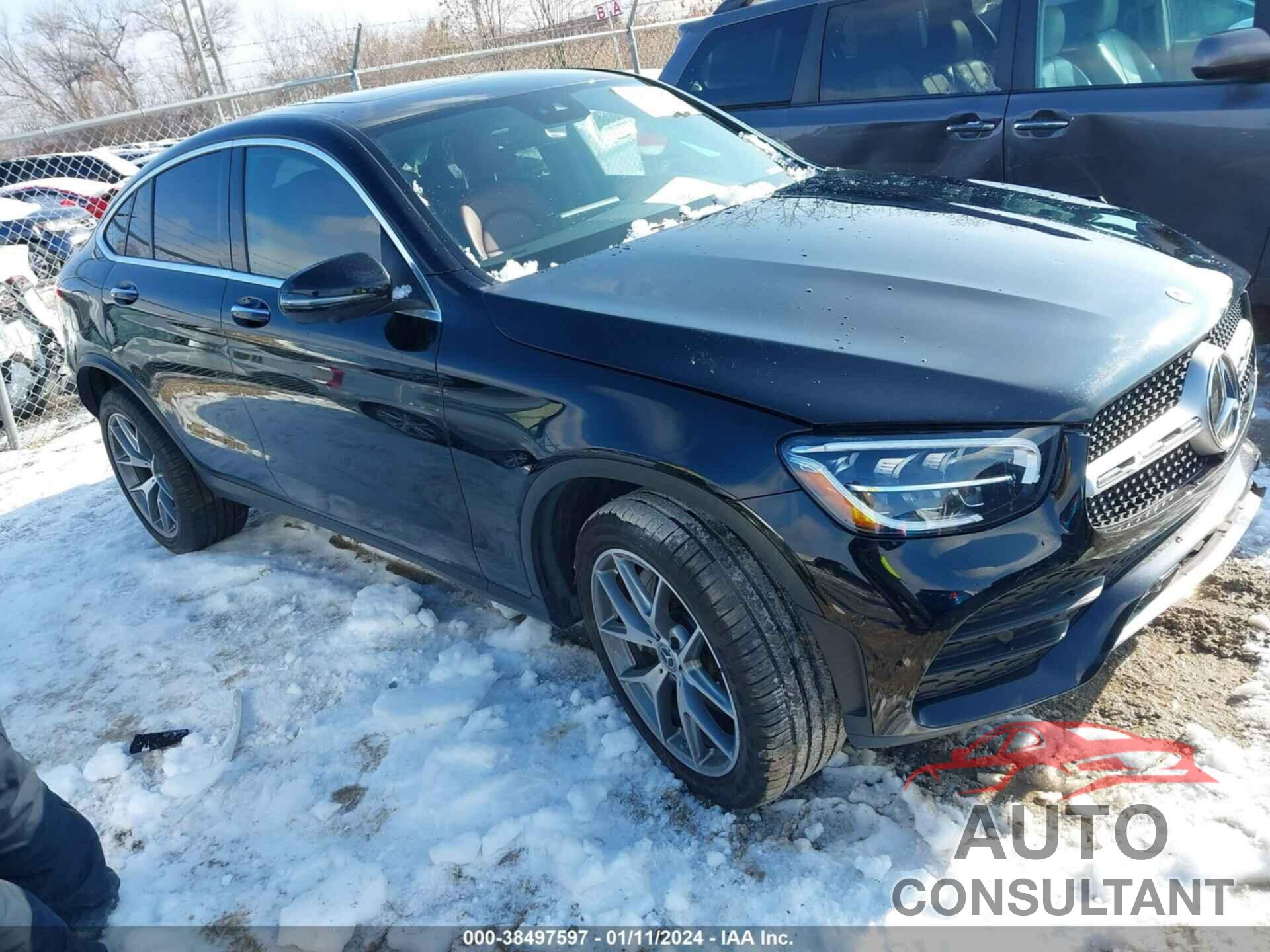 MERCEDES-BENZ GLC 300 2023 - W1N0J8EBXPG129783
