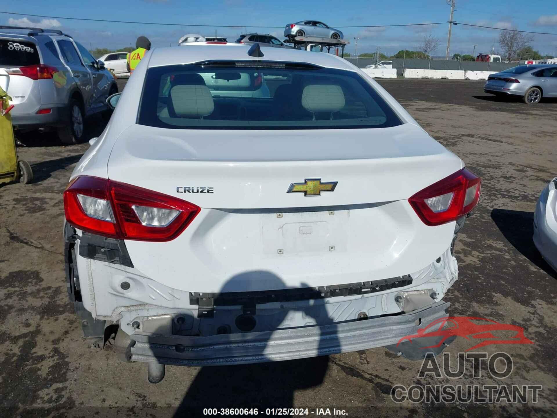 CHEVROLET CRUZE 2018 - 1G1BC5SM4J7145122