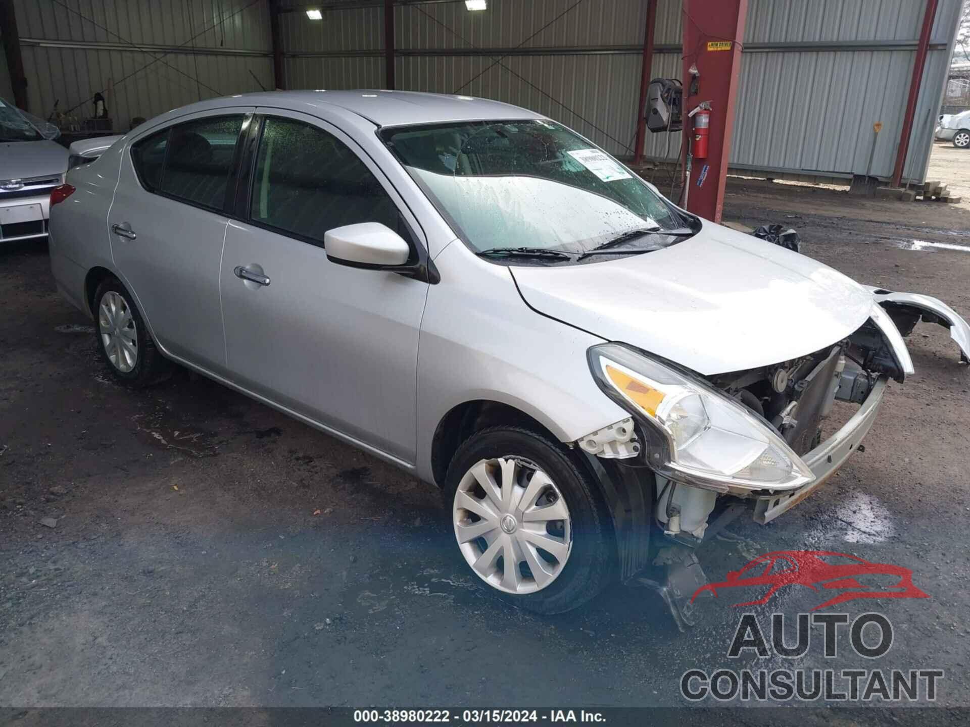 NISSAN VERSA 2017 - 3N1CN7AP3HL875755