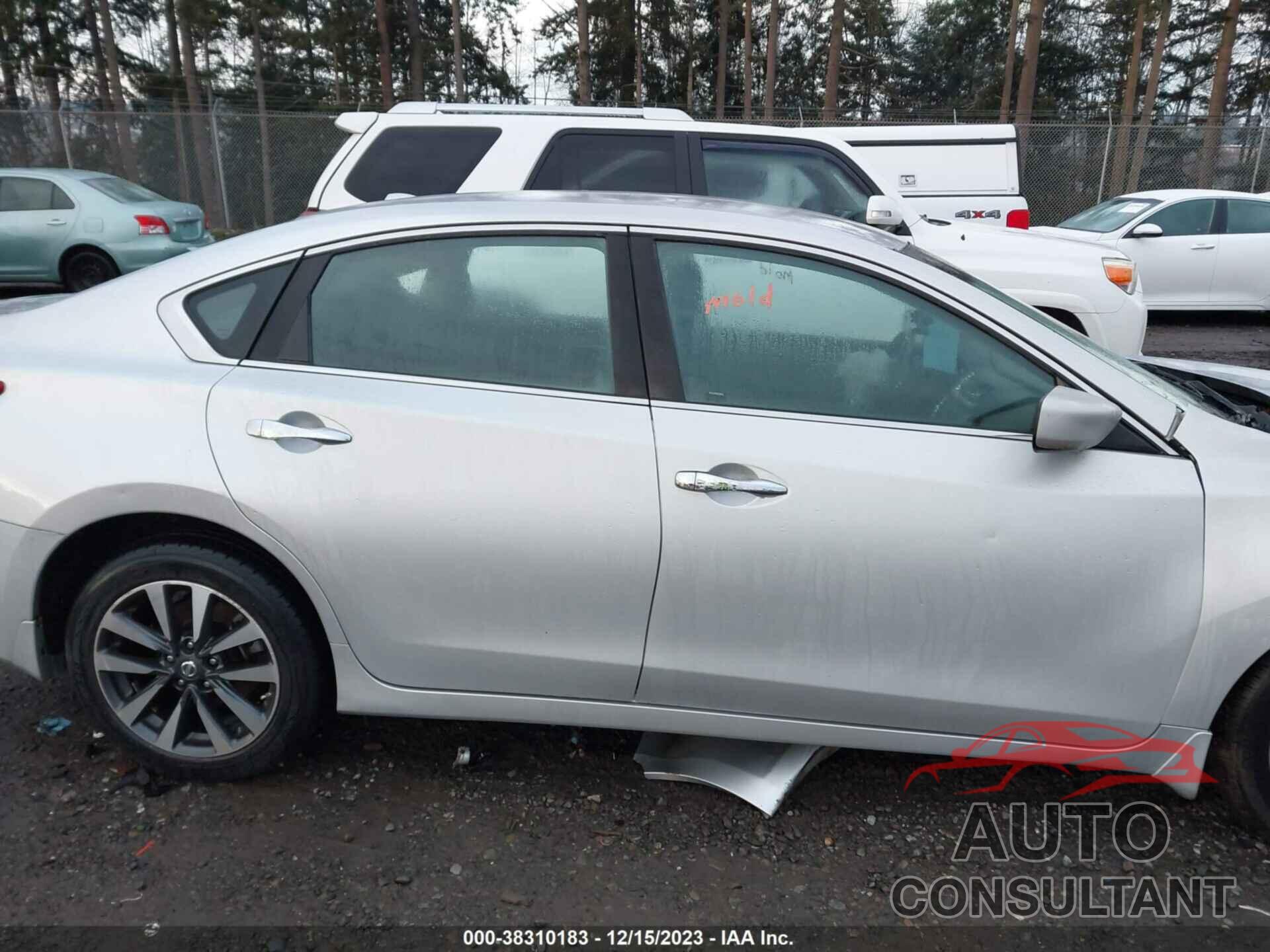 NISSAN ALTIMA 2017 - 1N4AL3AP1HC272257