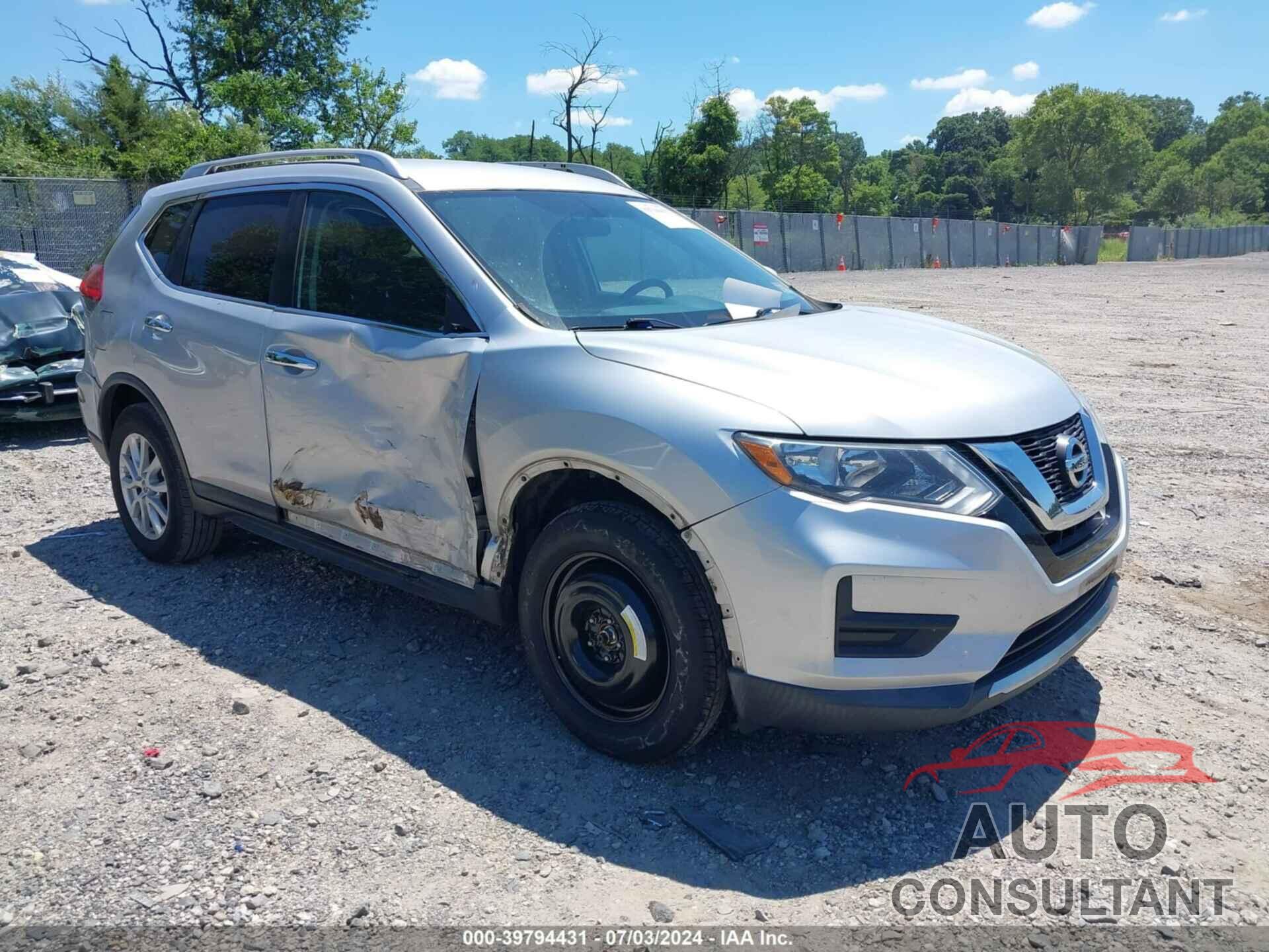 NISSAN ROGUE 2017 - KNMAT2MV2HP515291