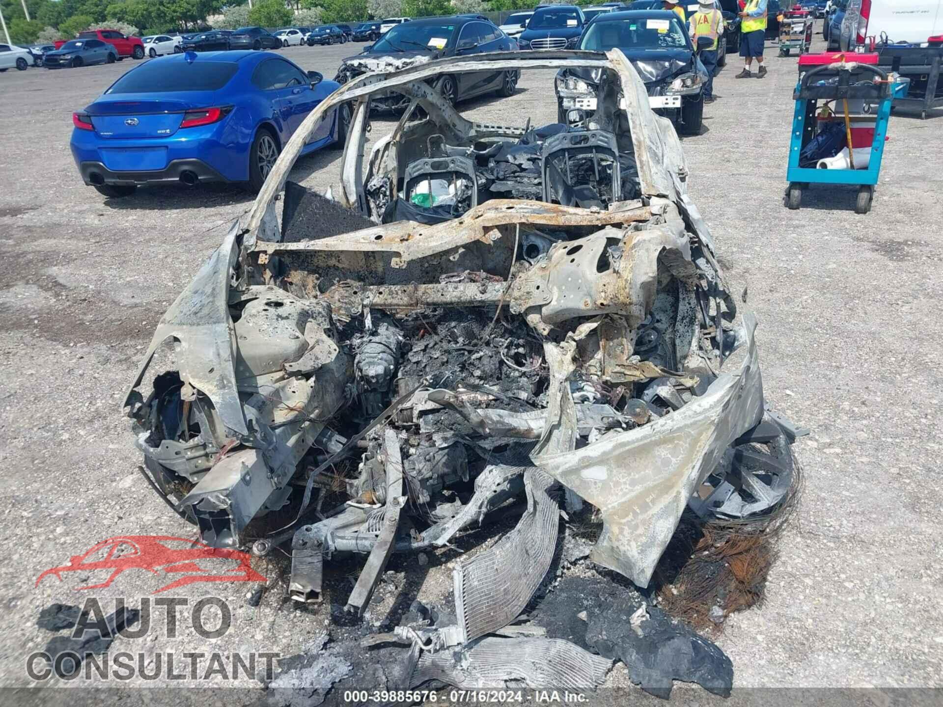 TESLA MODEL 3 2020 - 5YJ3E1EB2LF790843