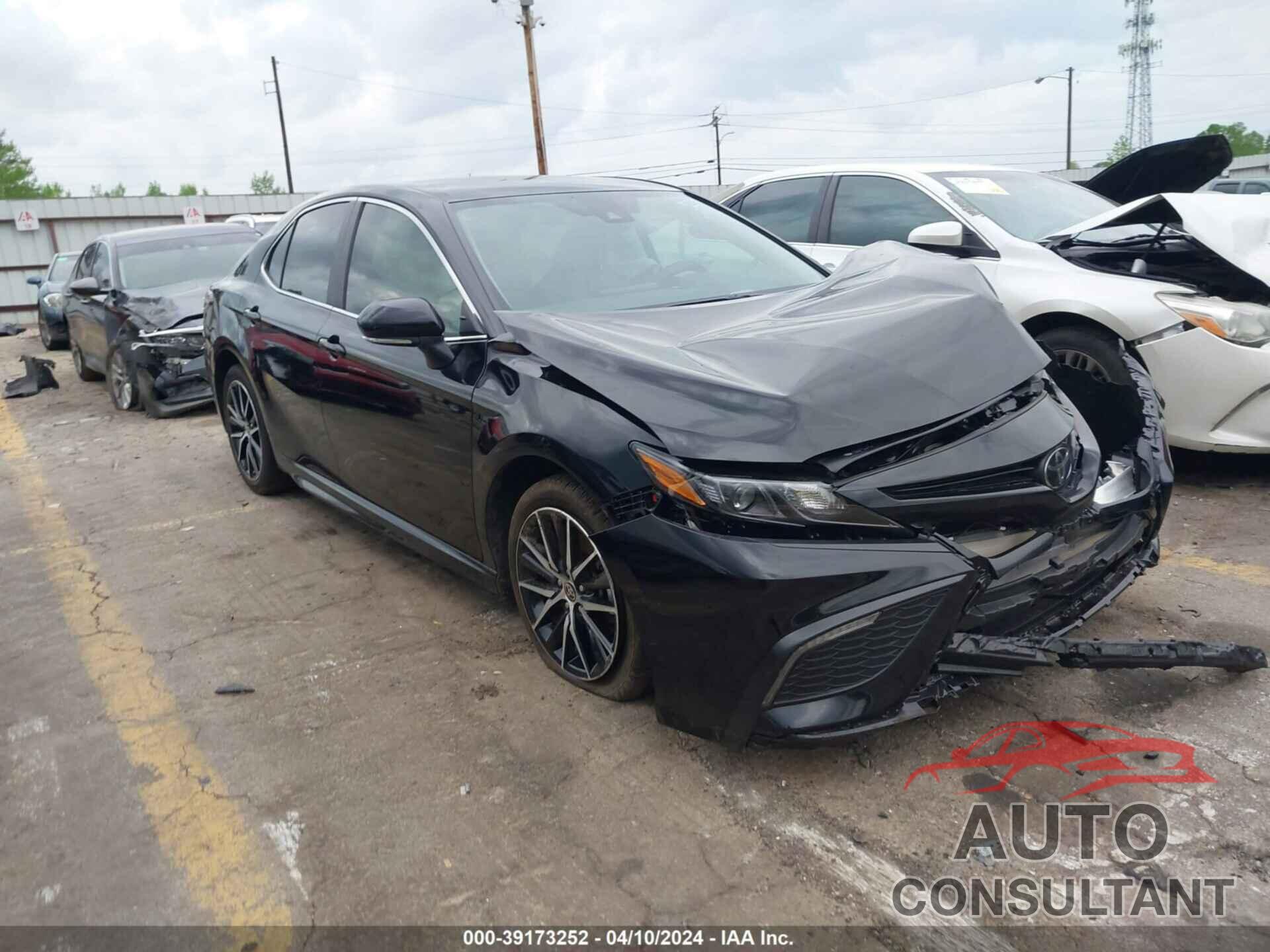 TOYOTA CAMRY 2024 - 4T1T11AK3RU889667