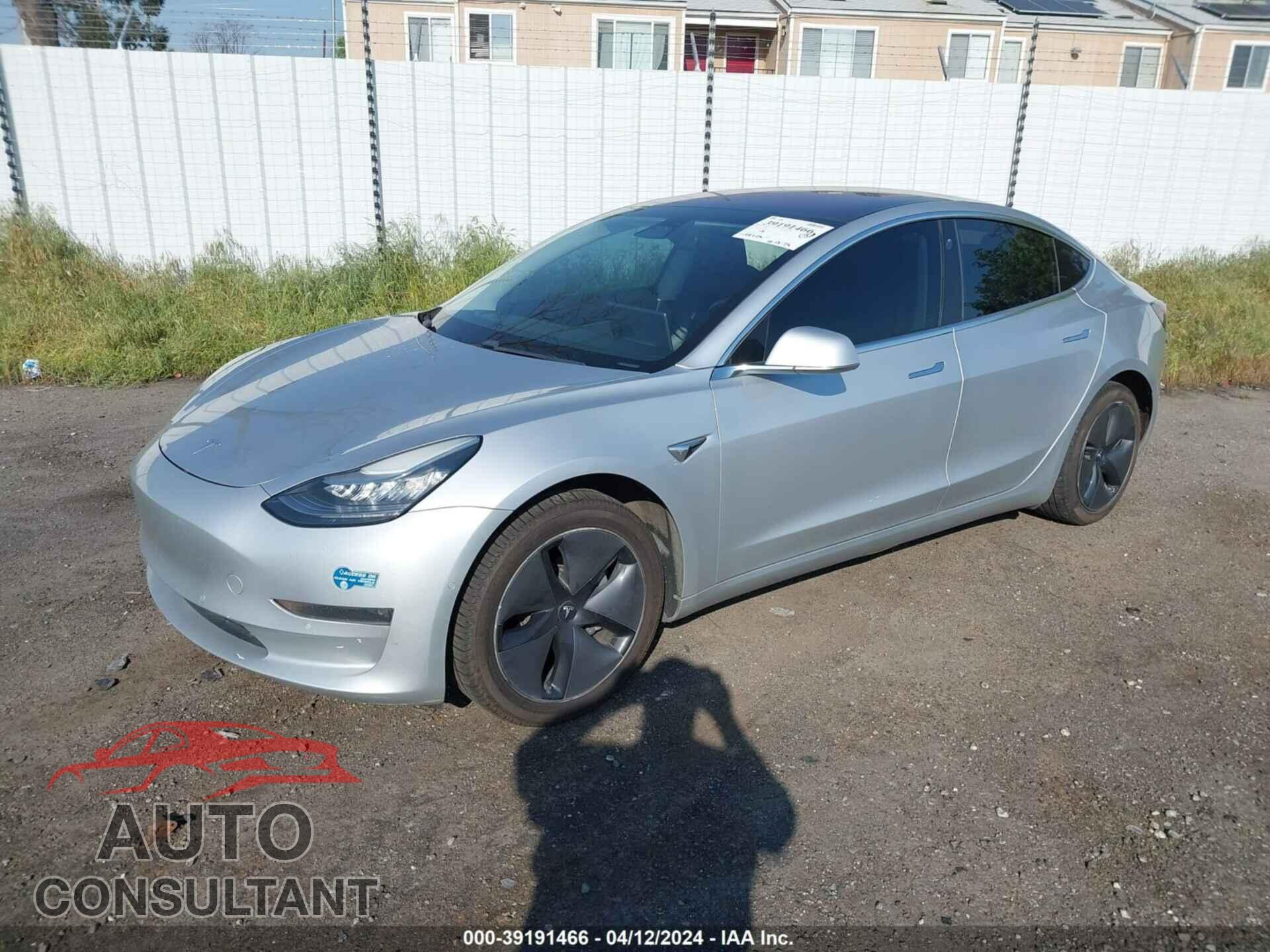 TESLA MODEL 3 2017 - 5YJ3E1EA3HF000223