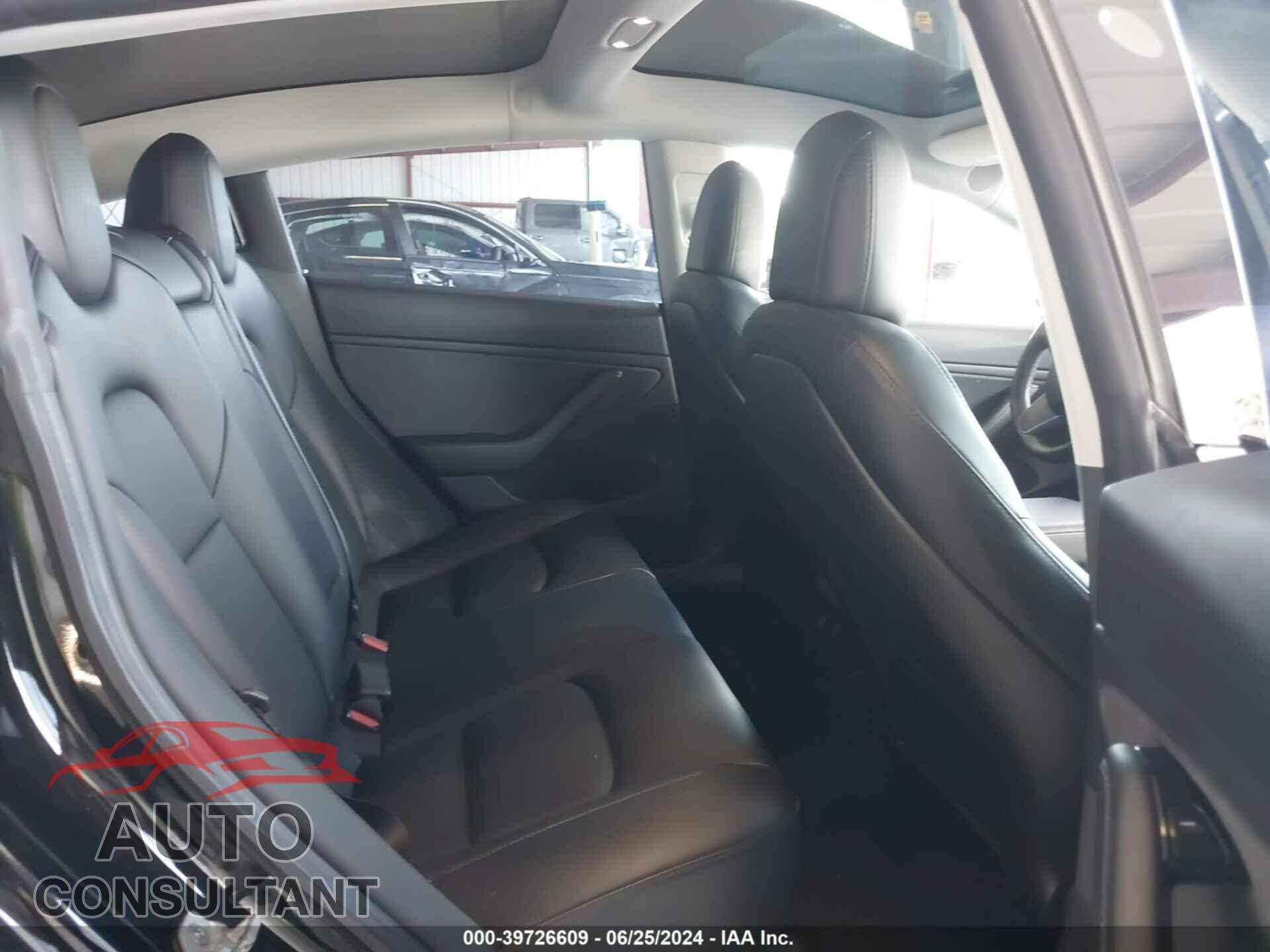 TESLA MODEL 3 2019 - 5YJ3E1EA9KF361933