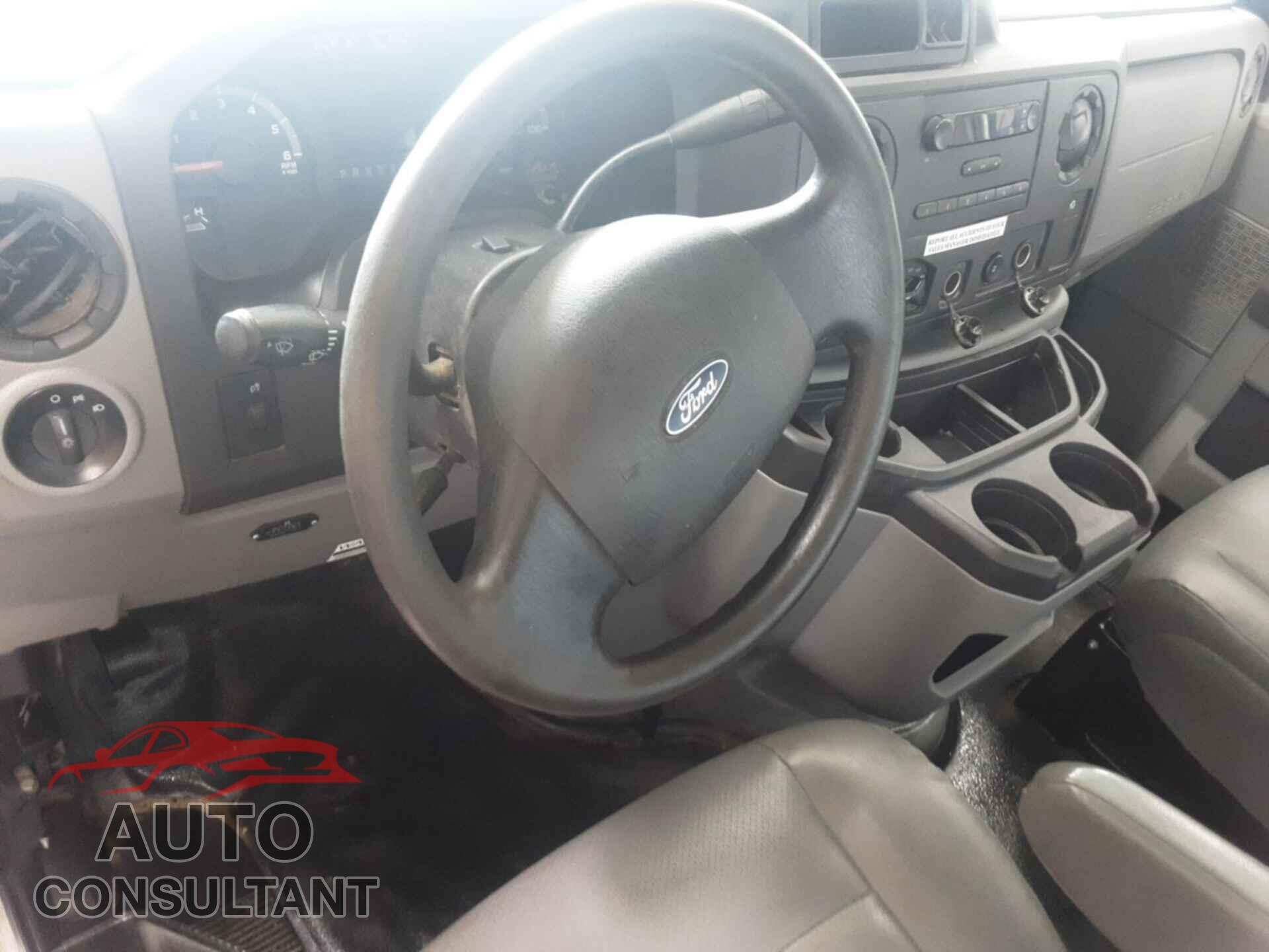 FORD E-450 CUTAWAY 2017 - 1FDXE4FS2HDC69018