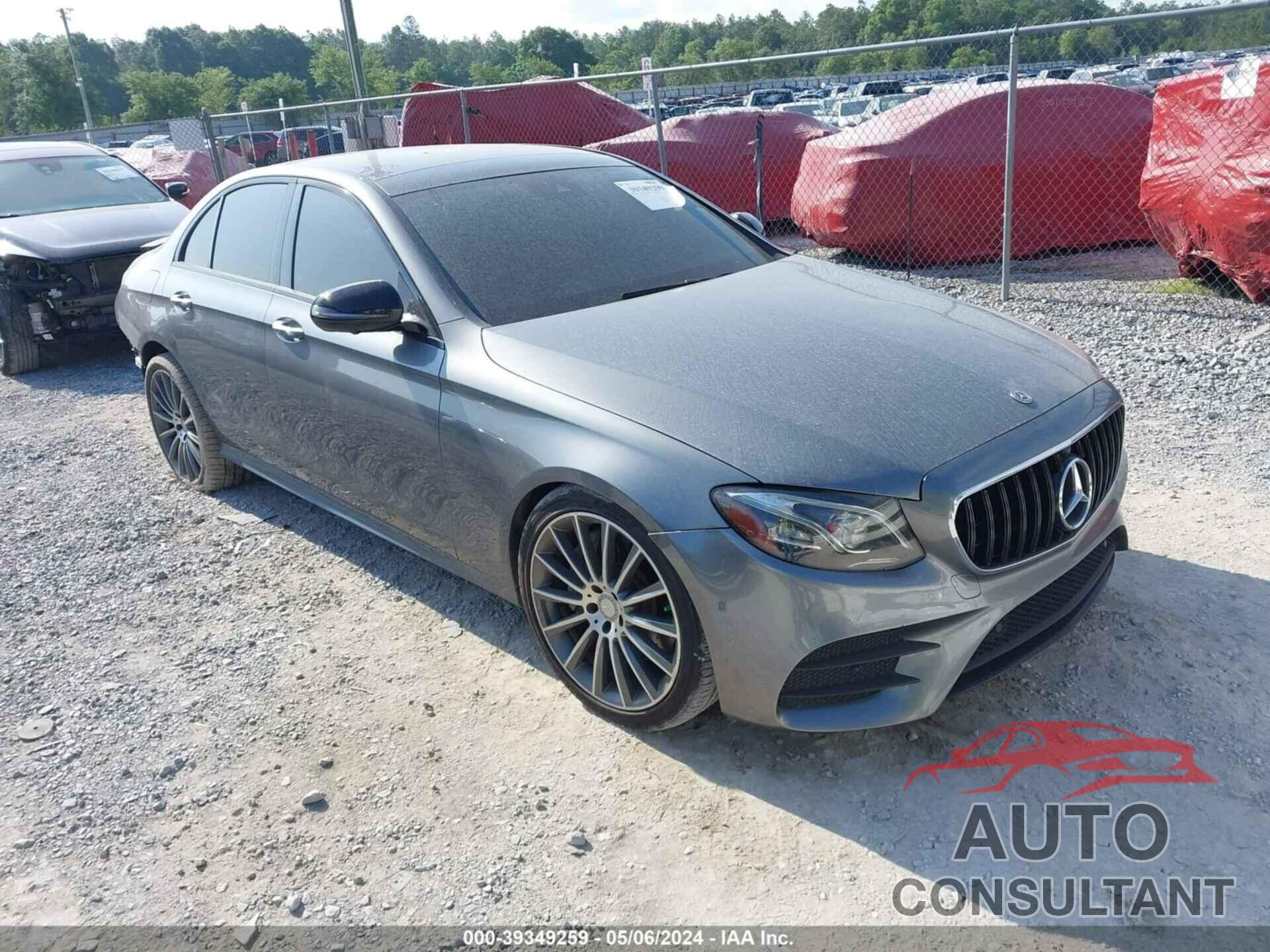 MERCEDES-BENZ E 300 2019 - WDDZF4JB3KA525893