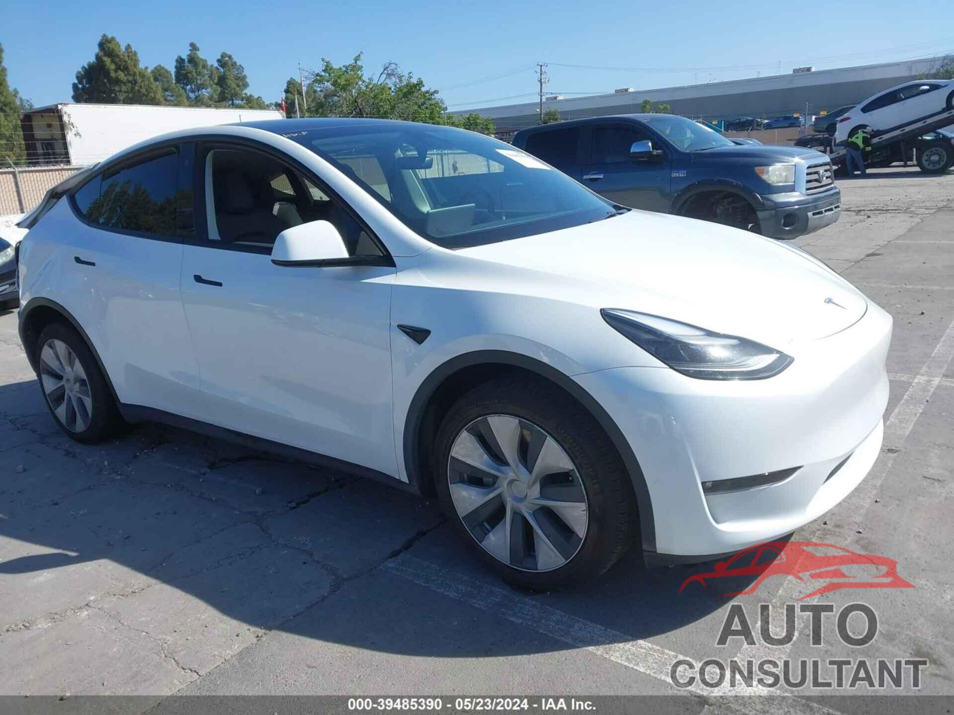 TESLA MODEL Y 2023 - 7SAYGDEE7PF628498