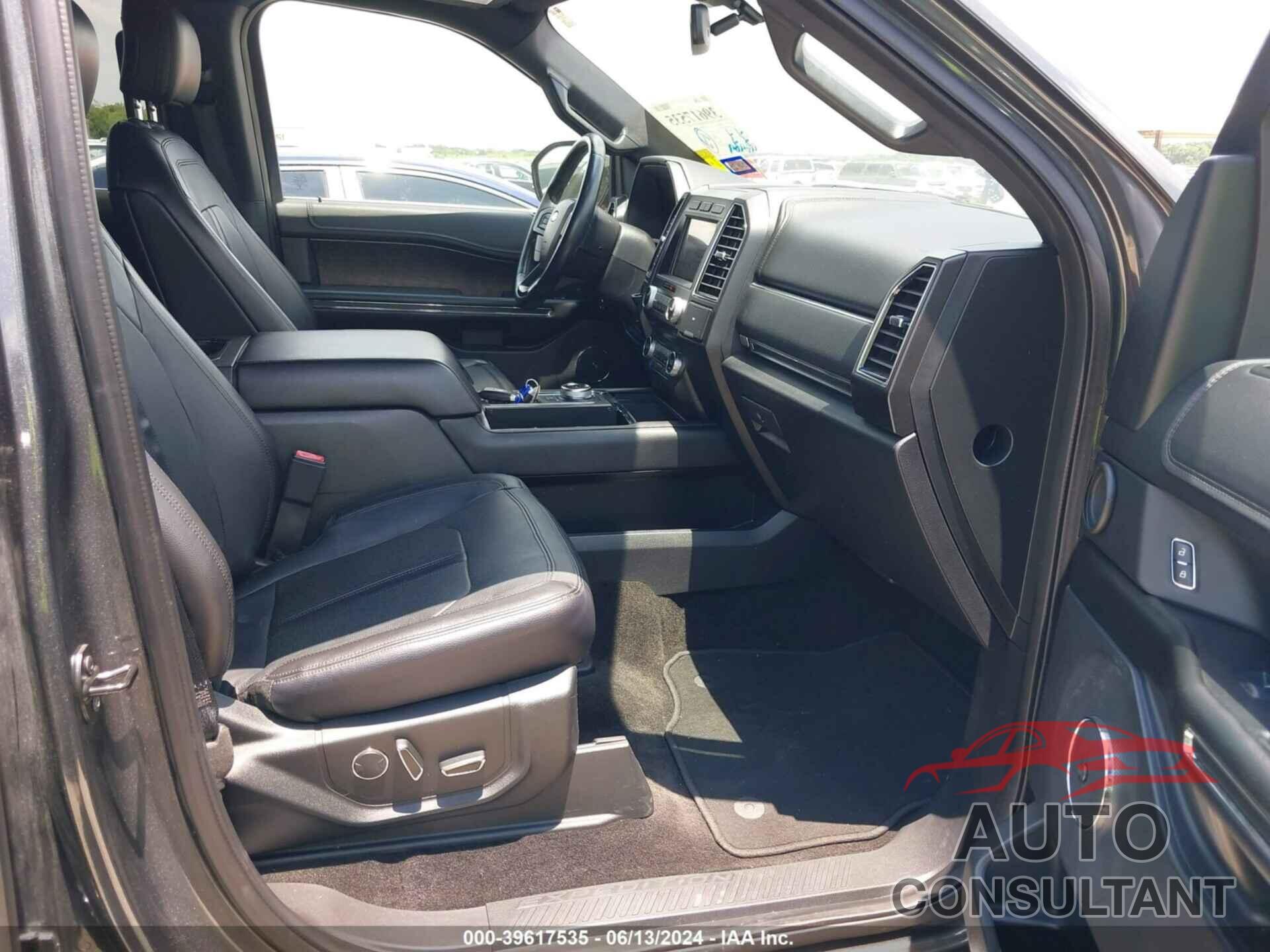 FORD EXPEDITION 2018 - 1FMJU1KT9JEA13500