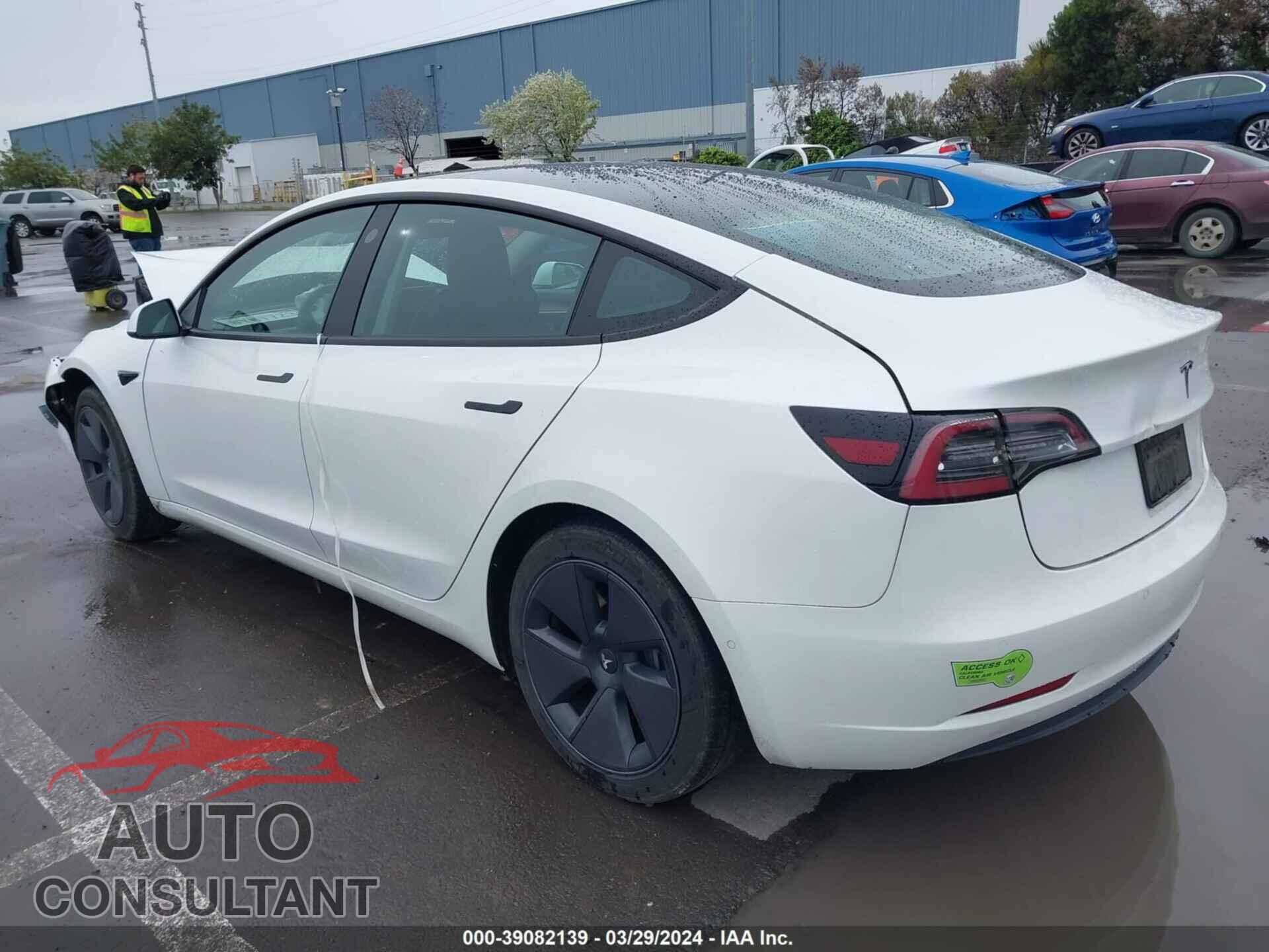 TESLA MODEL 3 2021 - 5YJ3E1EA1MF075237