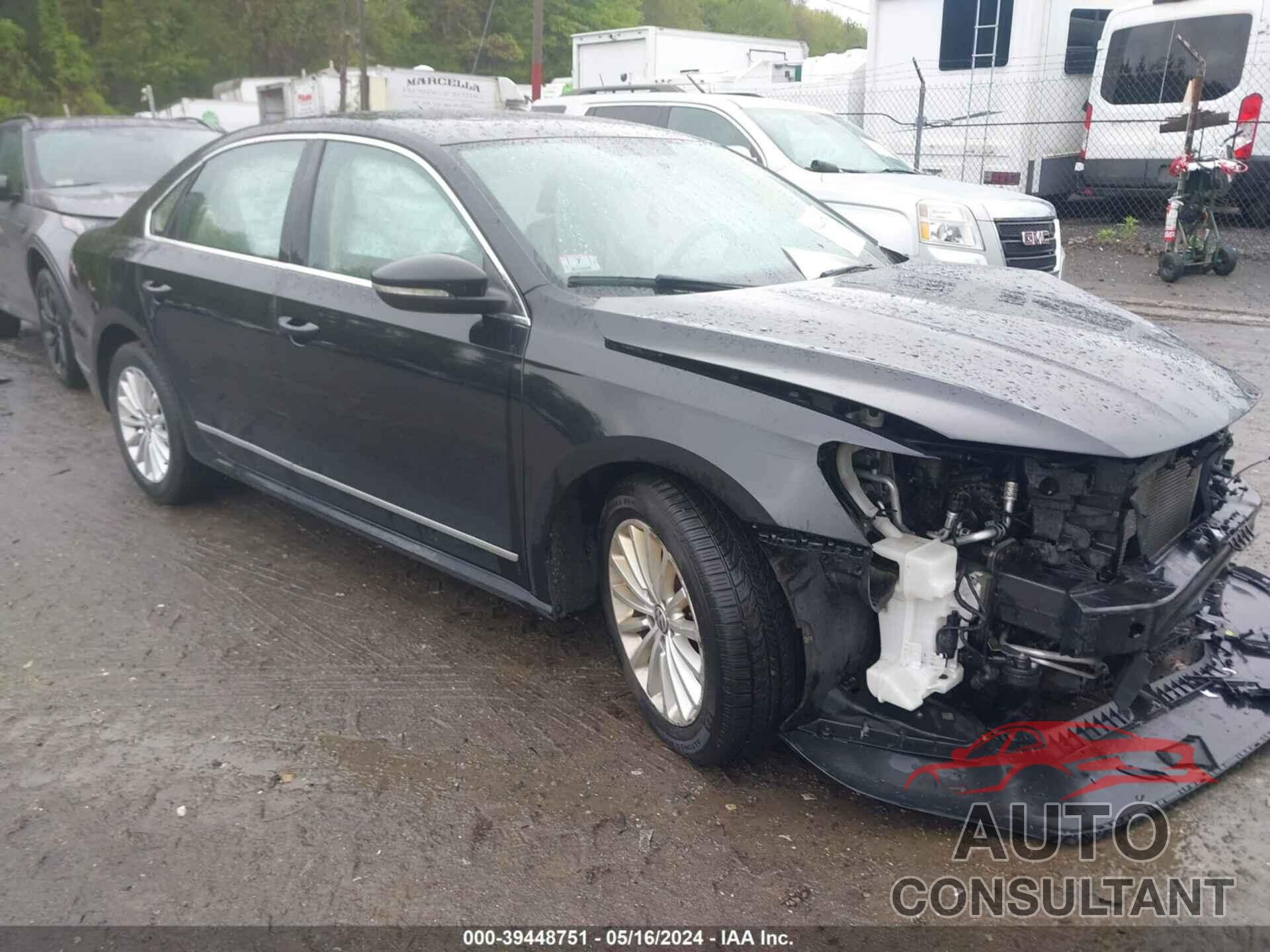 VOLKSWAGEN PASSAT 2017 - 1VWBT7A30HC004400