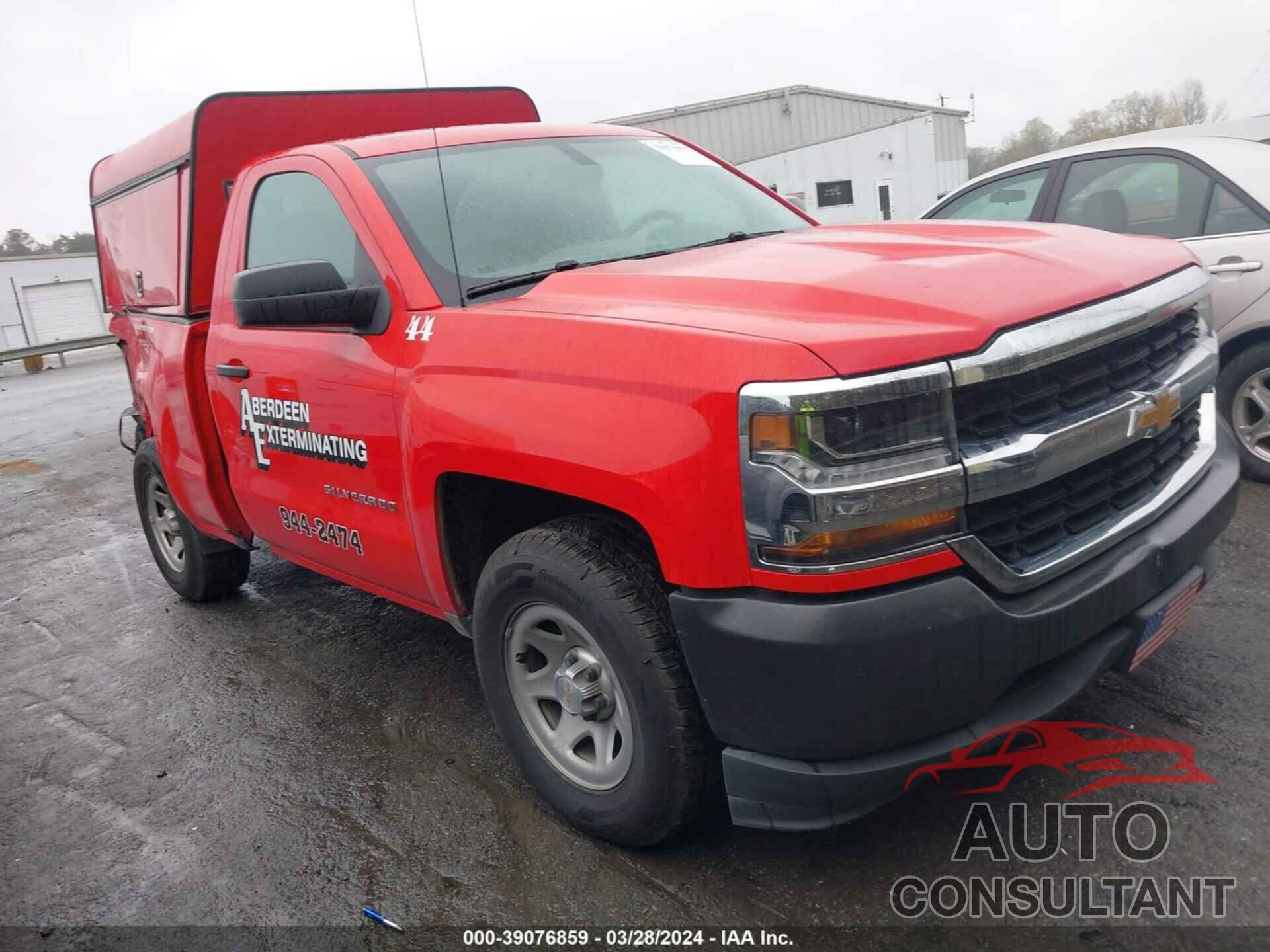 CHEVROLET SILVERADO 1500 2018 - 1GCNCNEC9JZ100172