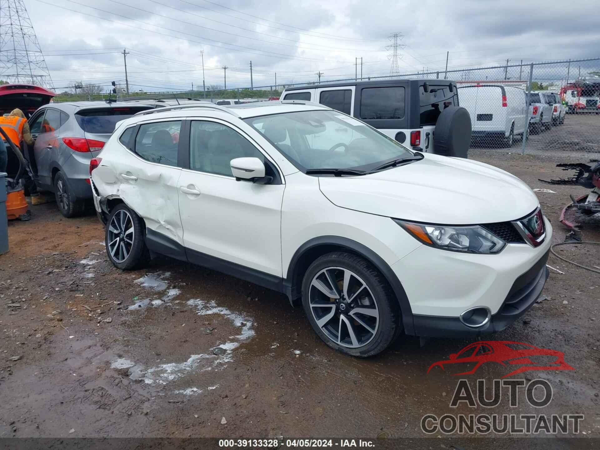 NISSAN ROGUE SPORT 2019 - JN1BJ1CR4KW630399