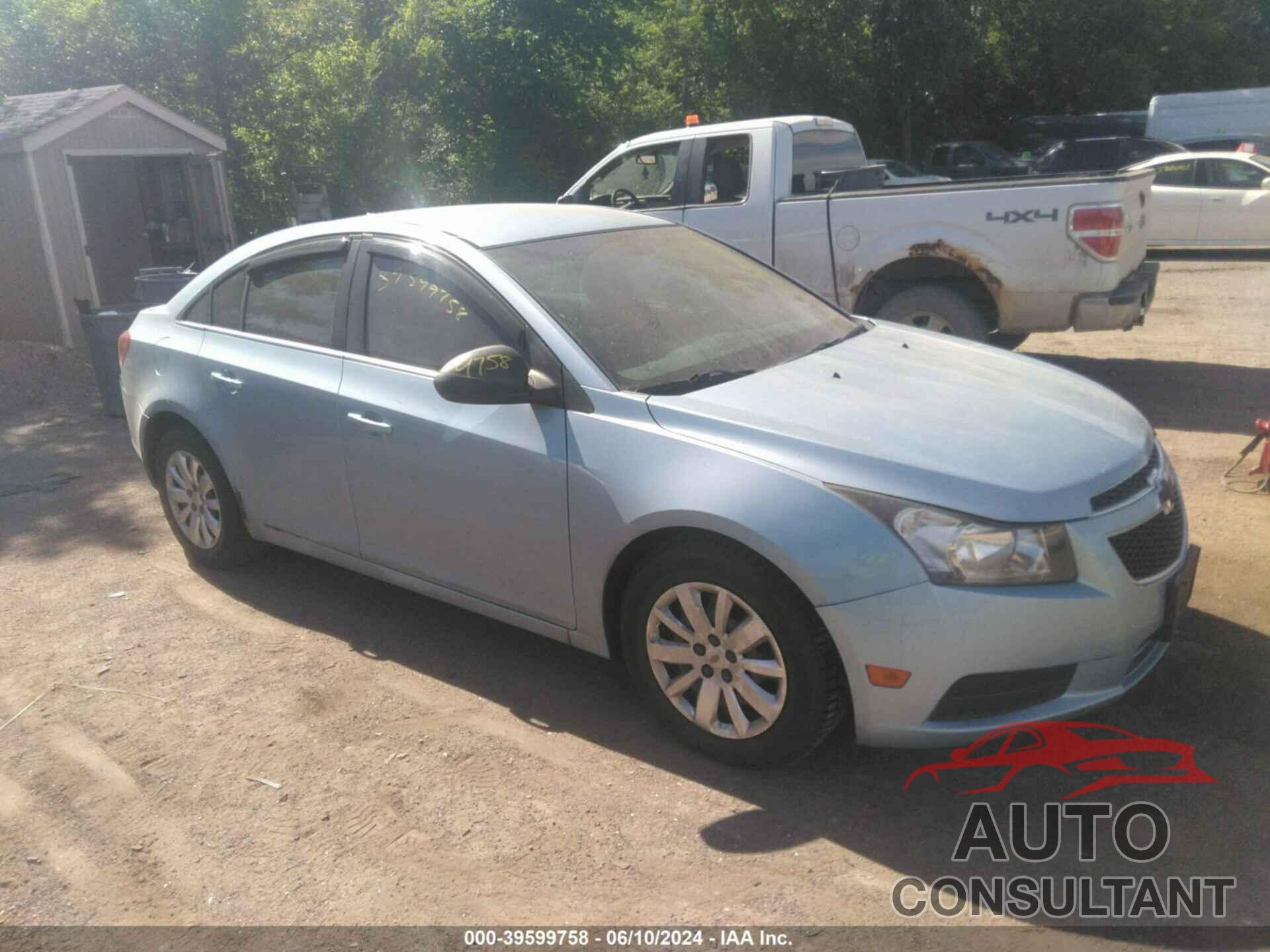 CHEVROLET MALIBU 2016 - 1G1ZE5ST7GF295109