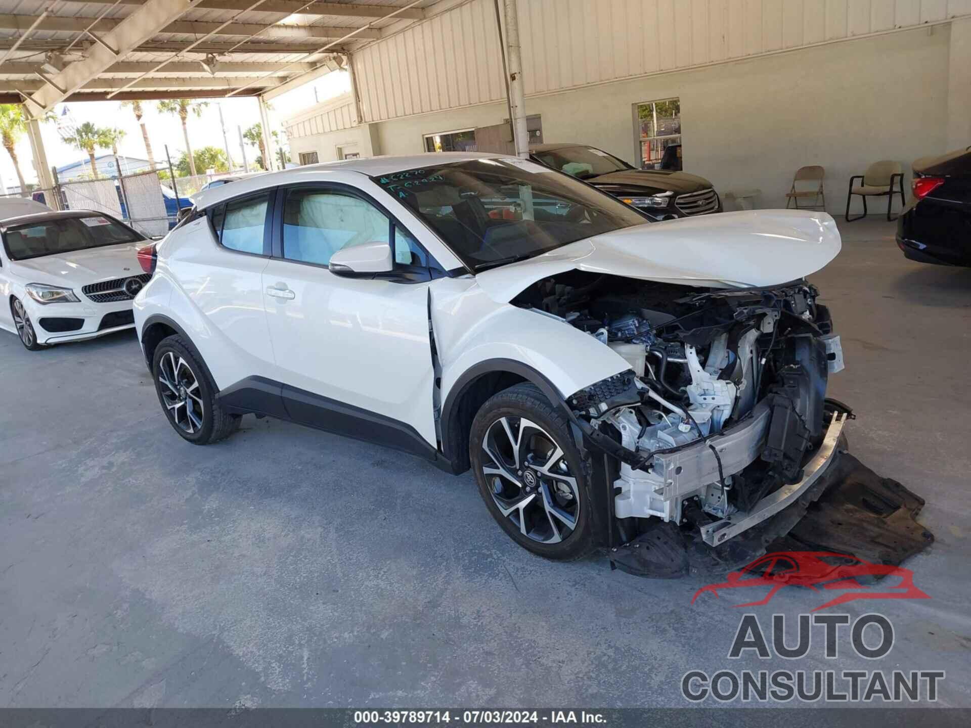 TOYOTA C-HR 2020 - NMTKHMBX1LR116407