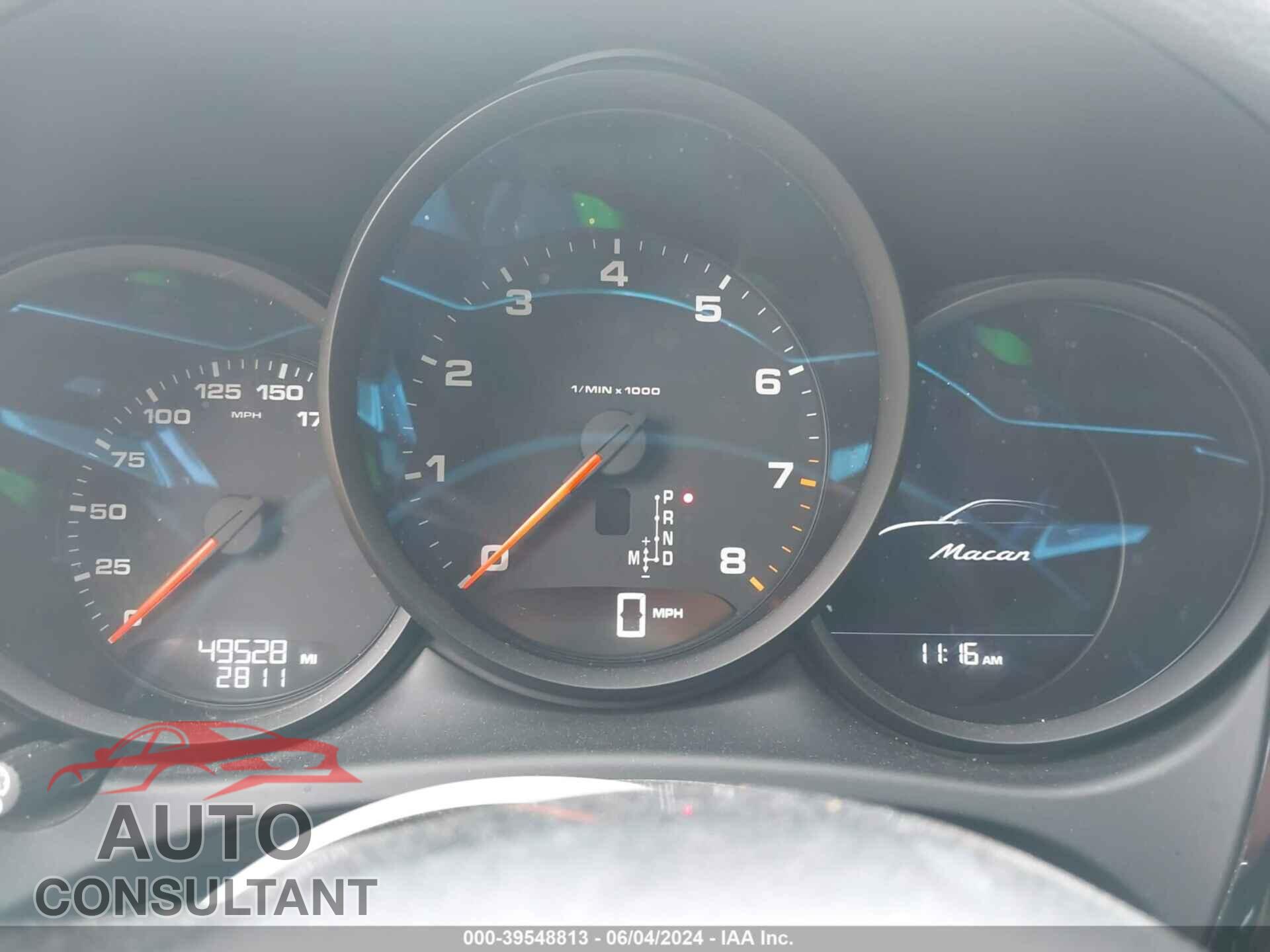 PORSCHE MACAN 2017 - WP1AA2A50HLB83836