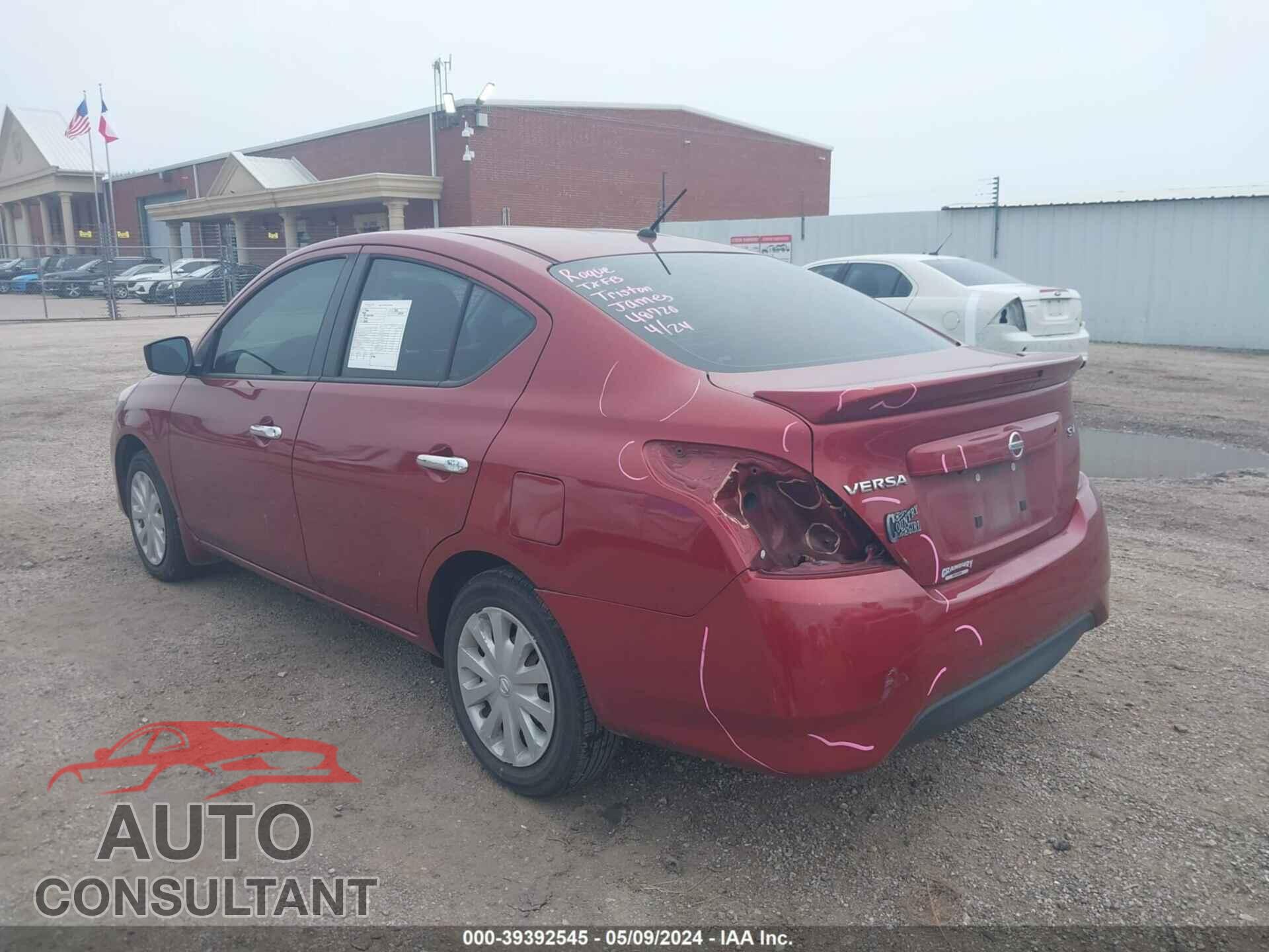 NISSAN VERSA 2019 - 3N1CN7AP3KL828183