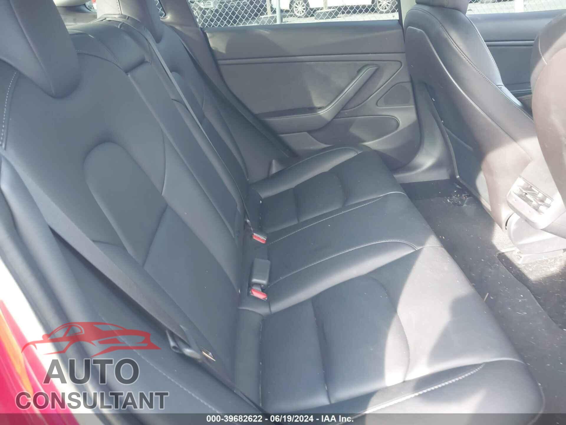 TESLA MODEL 3 2020 - 5YJ3E1EC8LF669372