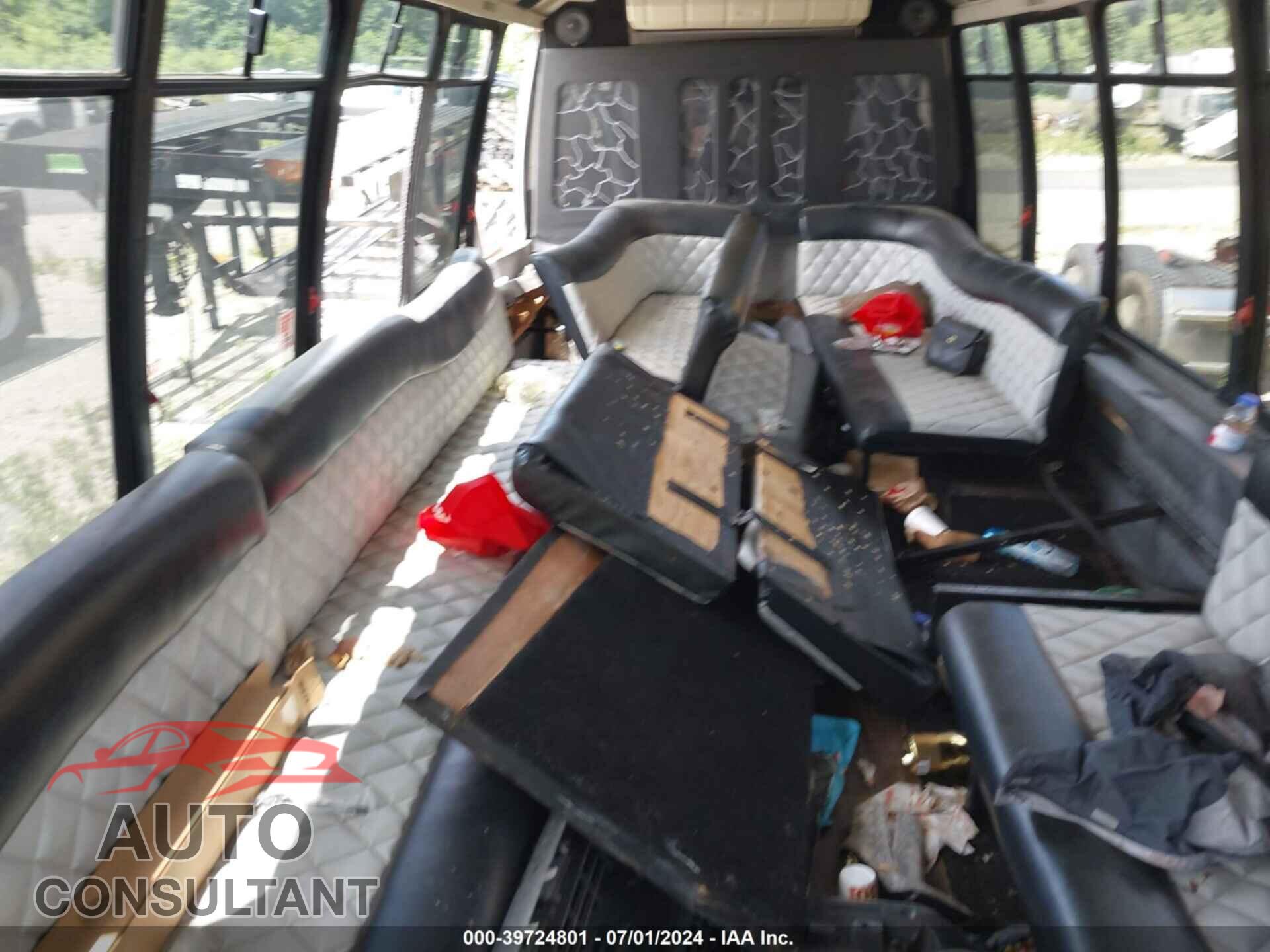 FORD E-450 CUTAWAY 2011 - 1FDFE4FS8BDA43133