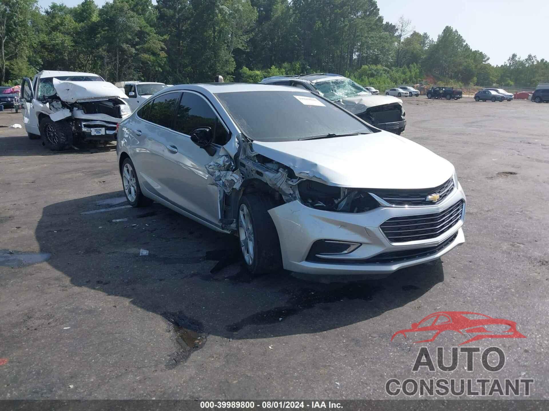 CHEVROLET CRUZE 2018 - 1G1BF5SMXJ7149053