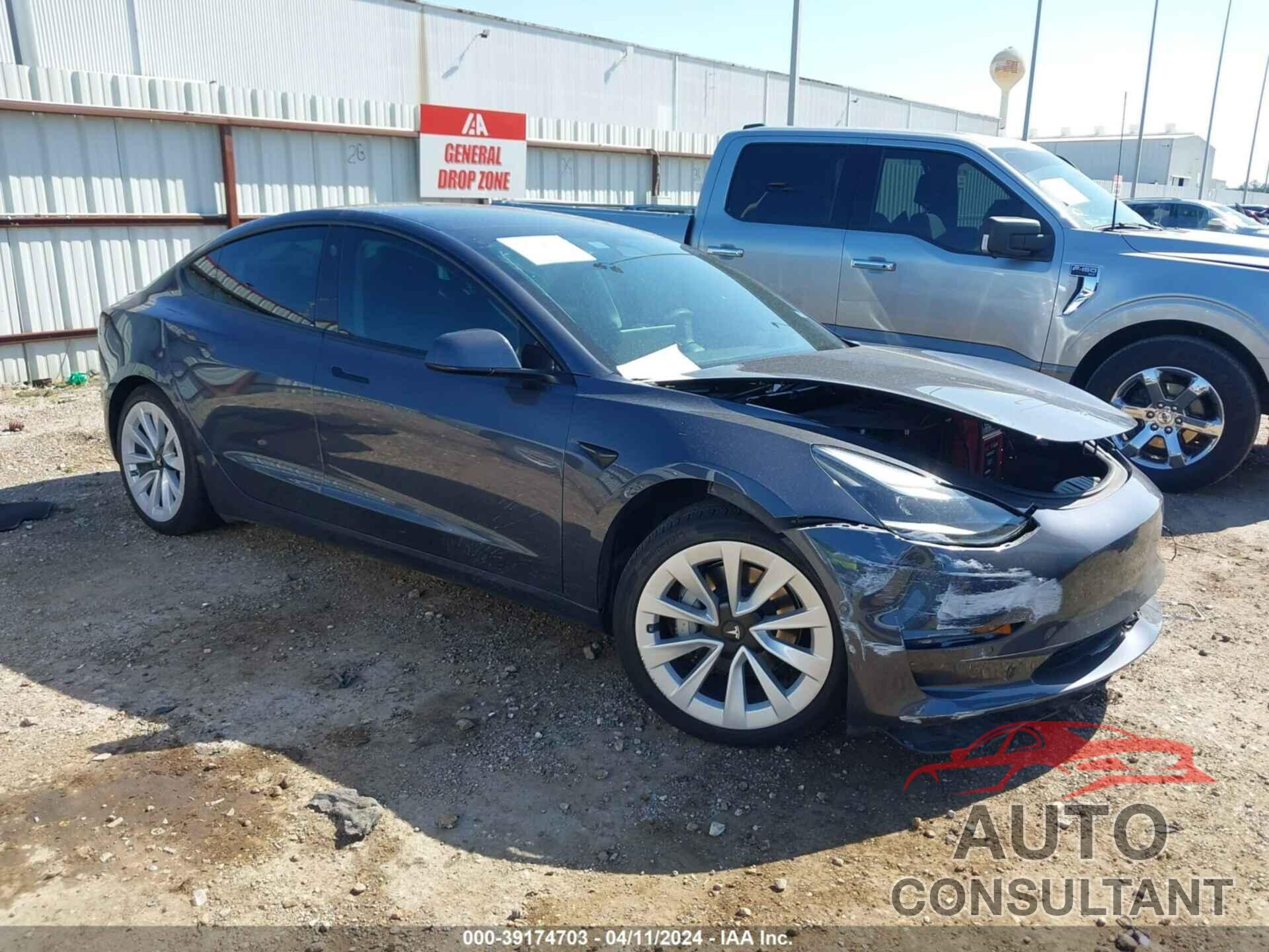 TESLA MODEL 3 2022 - 5YJ3E1EBXNF272305