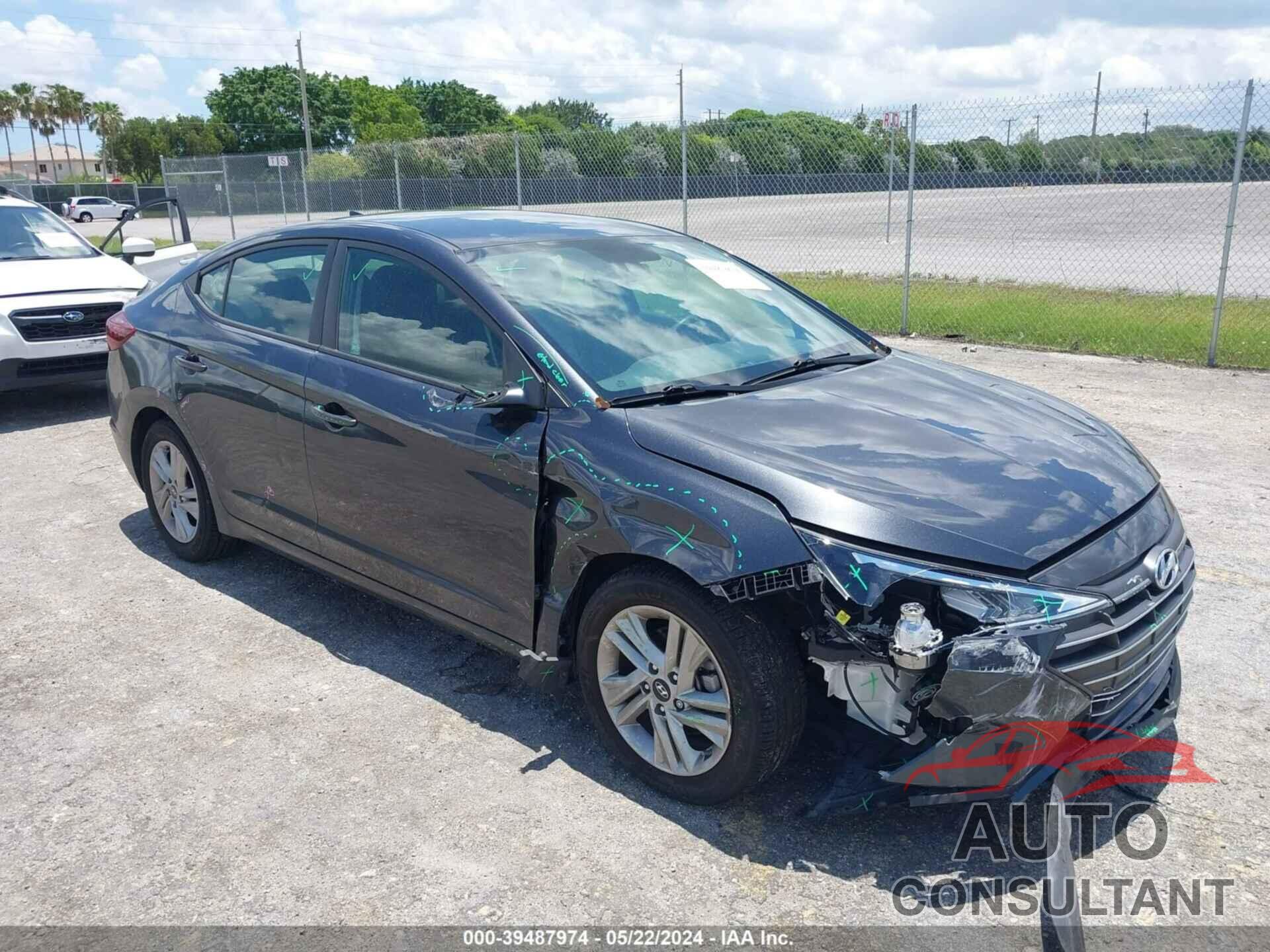 HYUNDAI ELANTRA 2020 - 5NPD84LF7LH569937